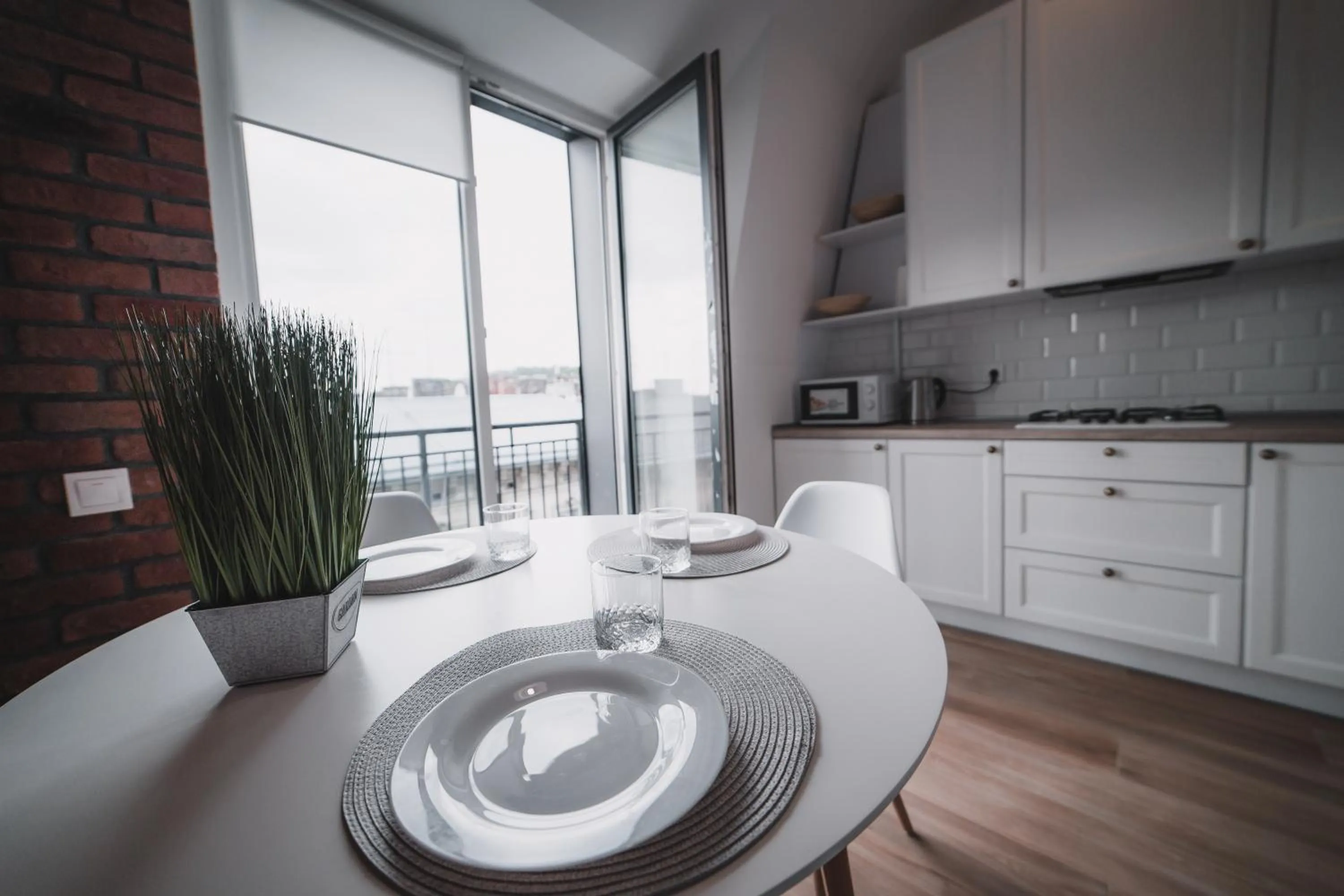 Kitchen or kitchenette in Kostjukowski Apartments Lychakivska 70a