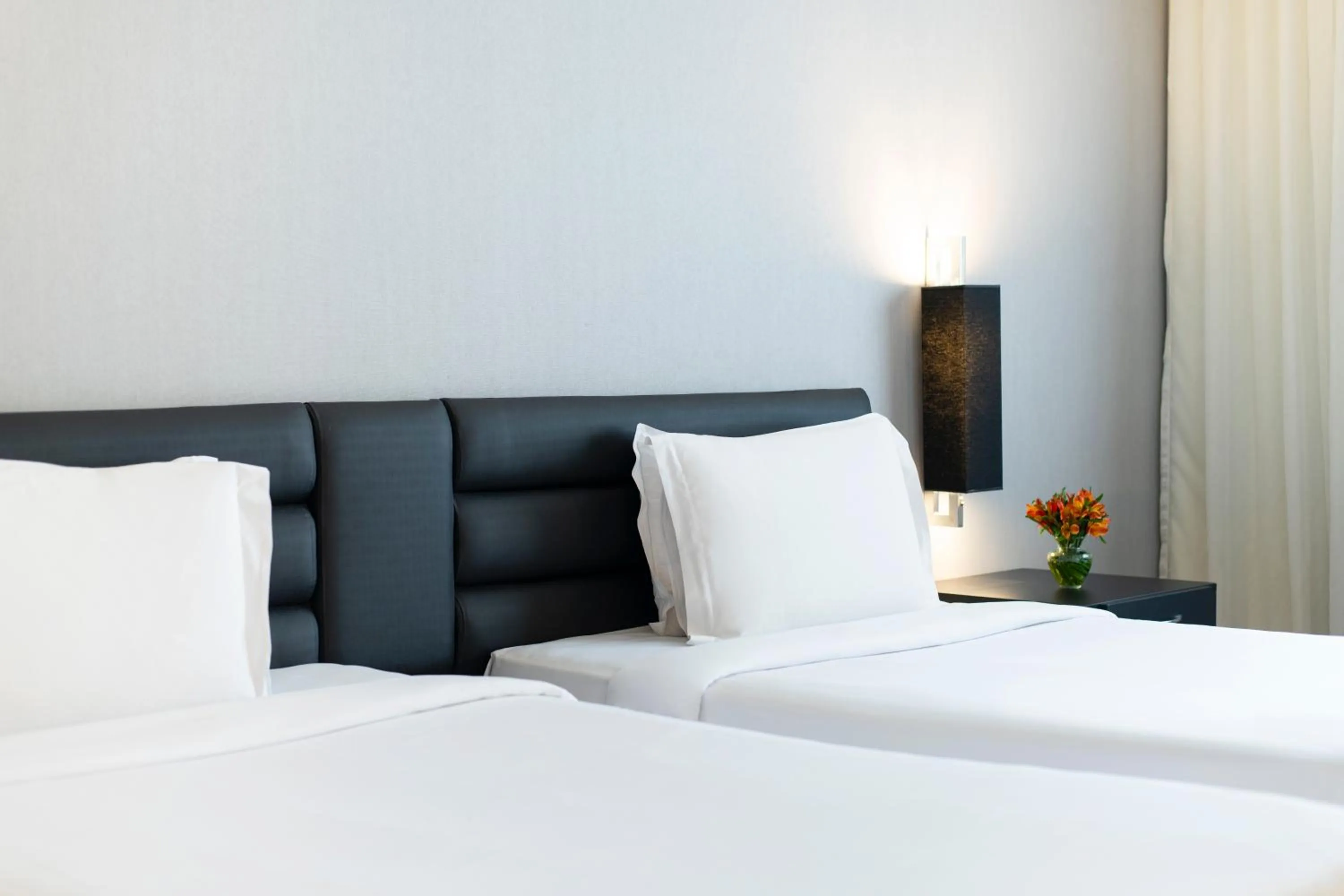 Bed in Grand Mercure Sao Paulo Vila Olimpia