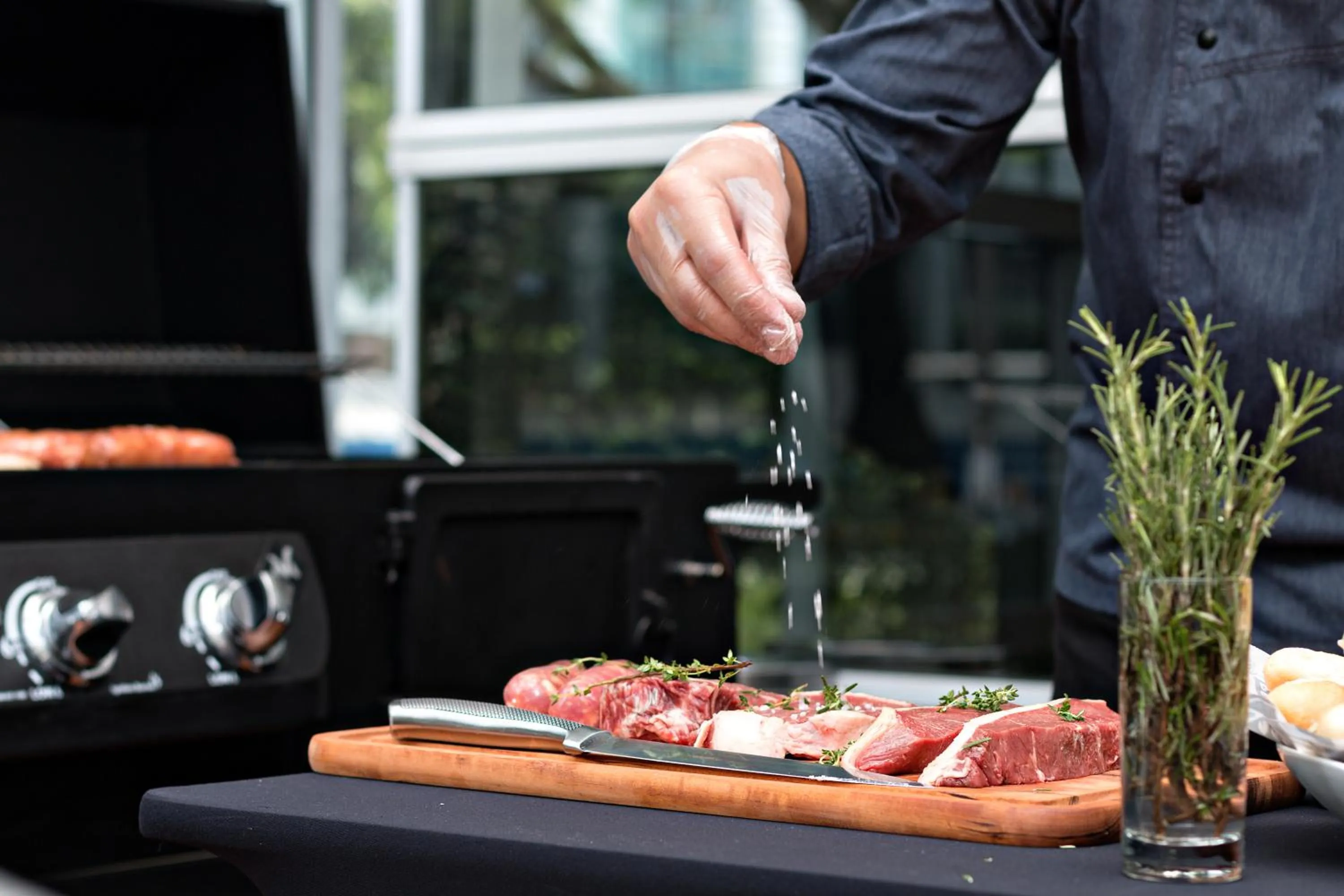 Staff in Grand Mercure Sao Paulo Vila Olimpia