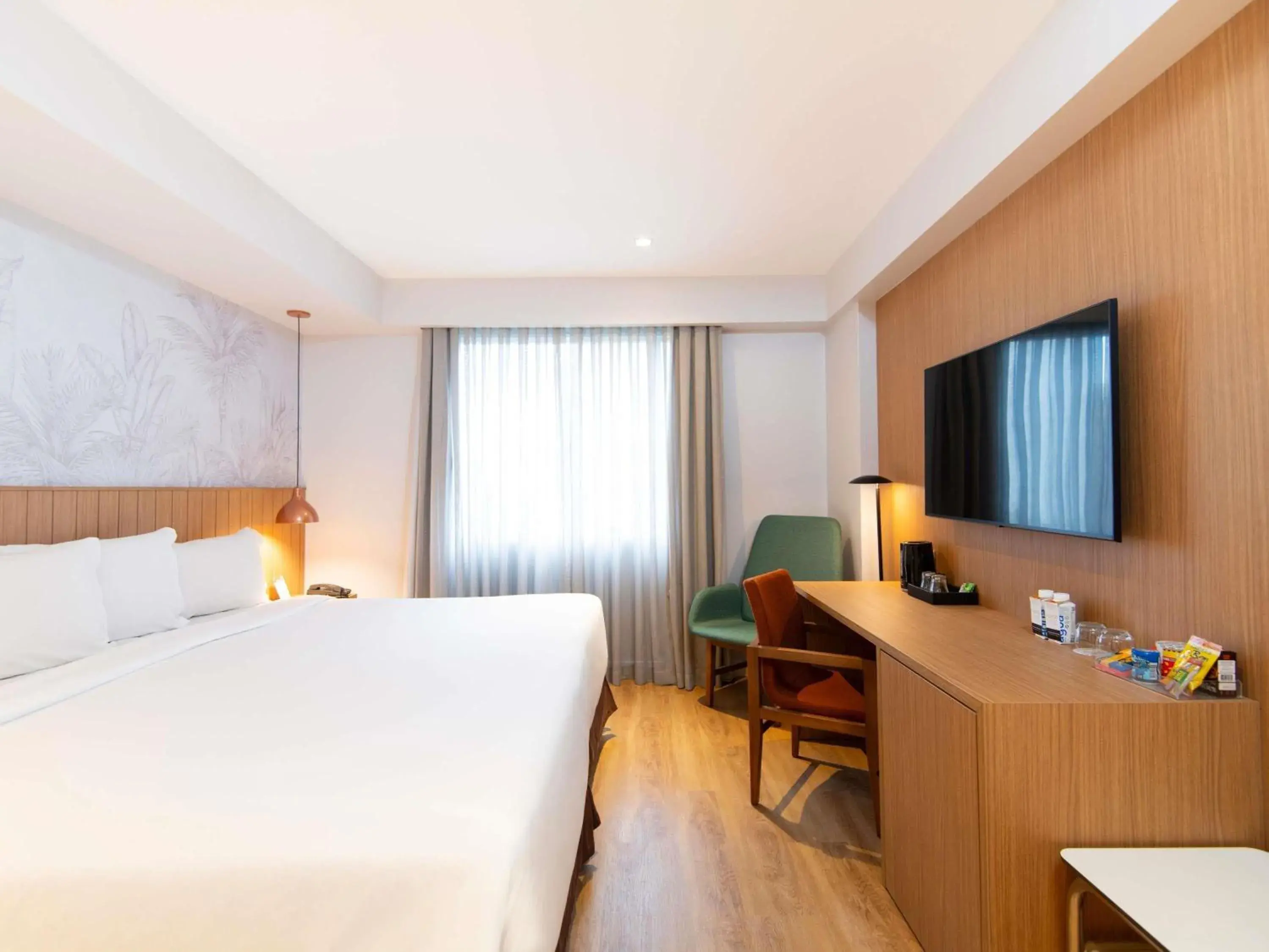 Deluxe King Room - single occupancy in Grand Mercure Sao Paulo Vila Olimpia Deluxe King Room - single occupancy in Grand Mercure Sao Paulo Vila Olimpia