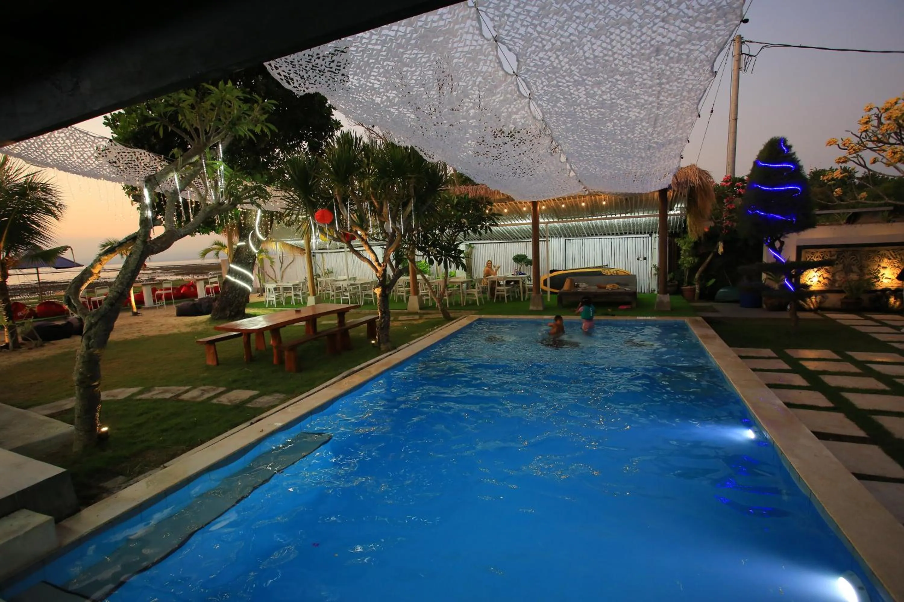 Swimming pool in 3 Monkeys Lembongan Studio apartments gym recovery centre