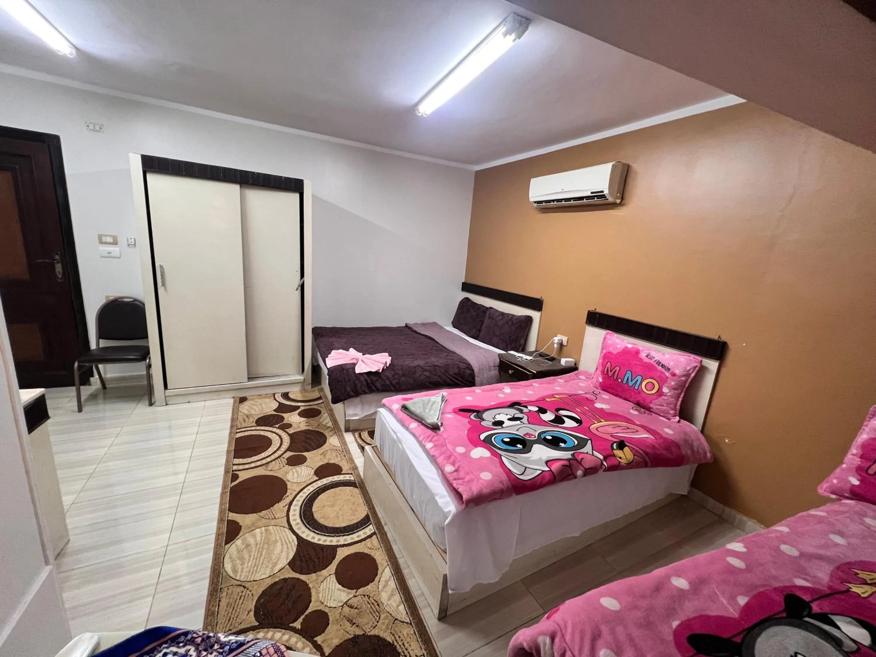 Property building, Bed in Isis Hostel 2