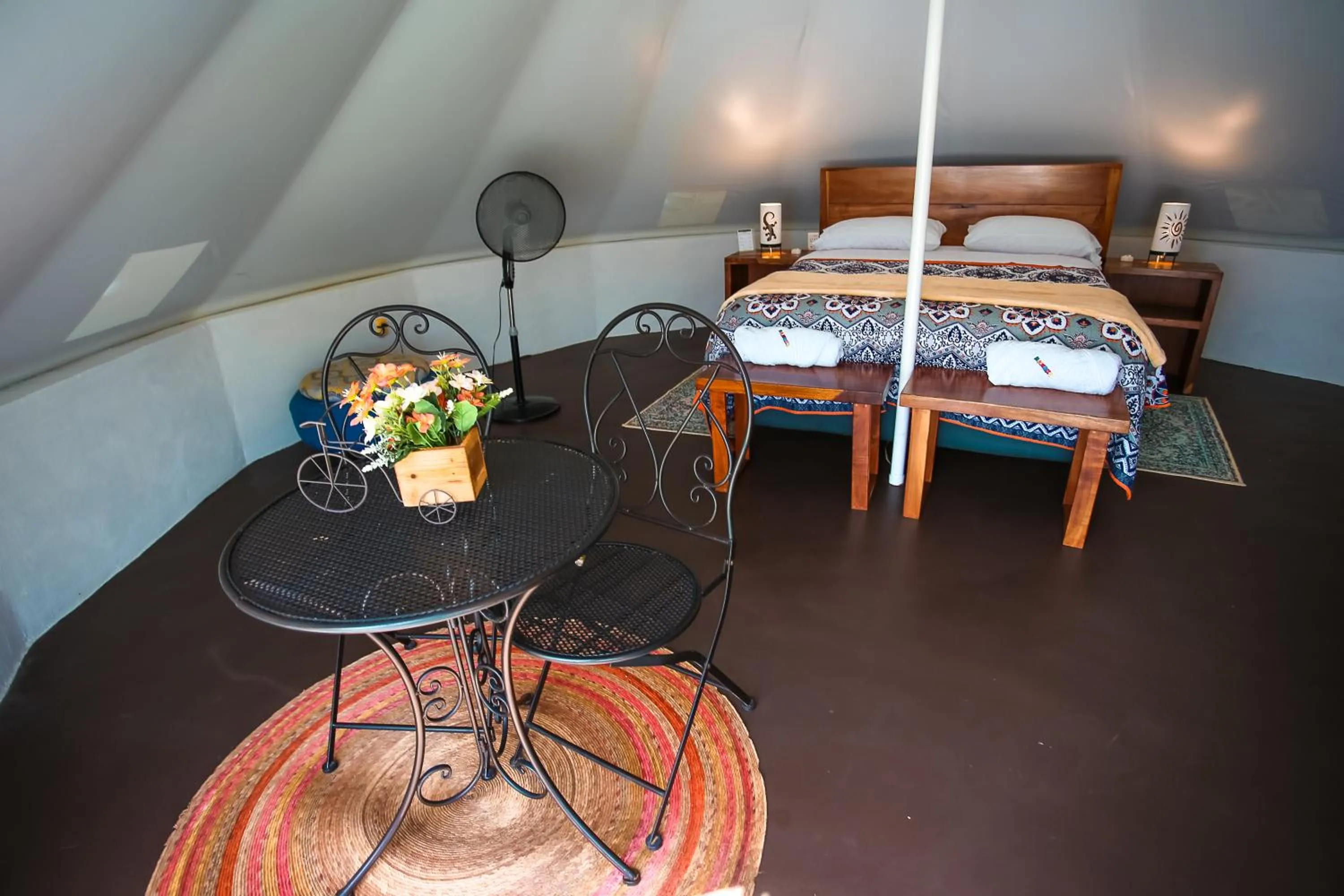 Bedroom, Bed in Hameki