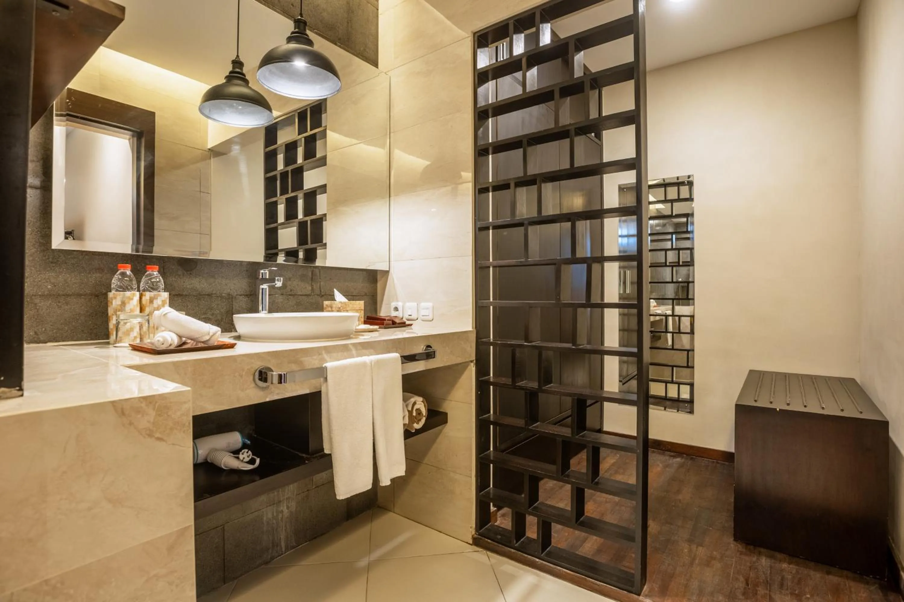 Bathroom in La Paradis Villa