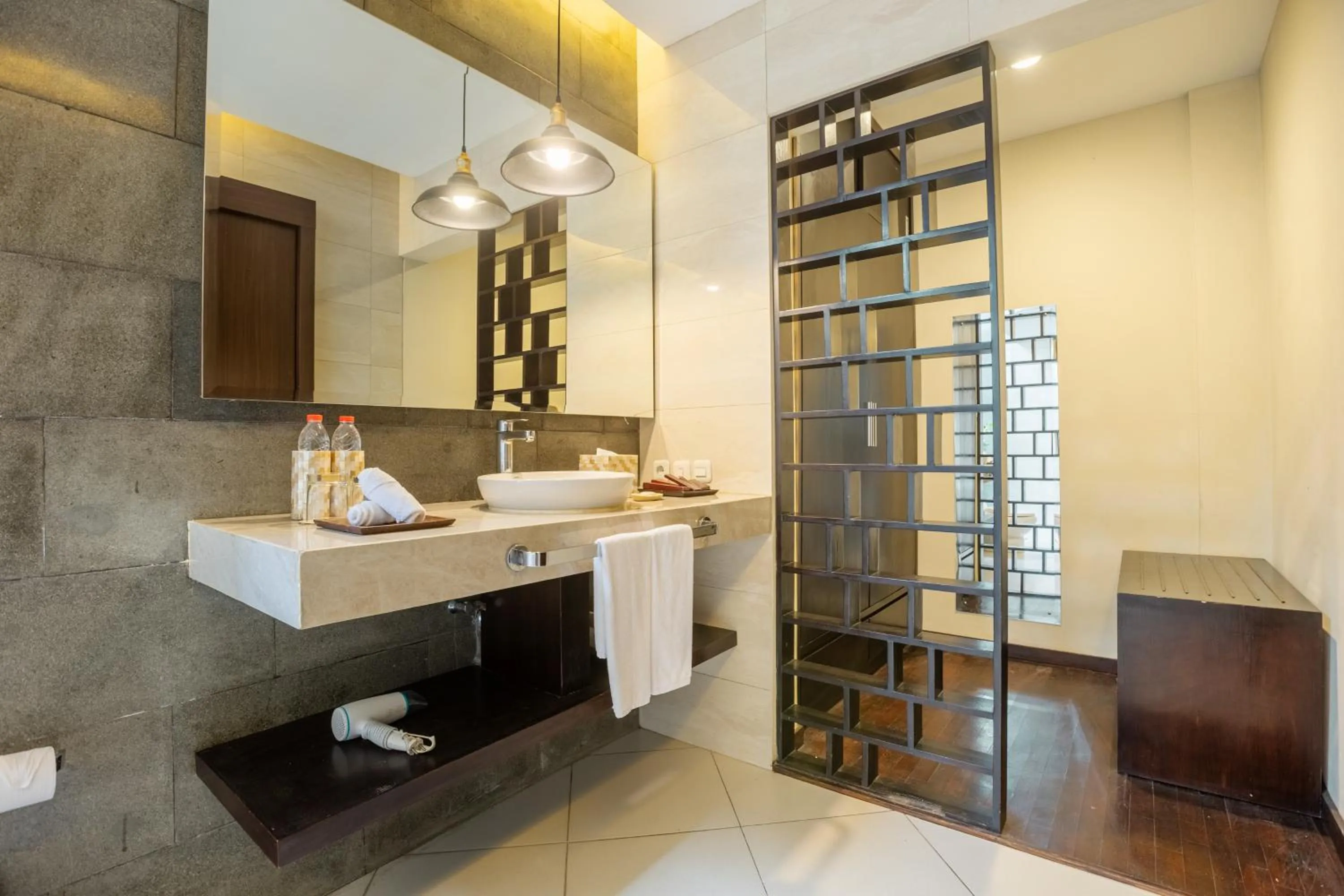 Bathroom in La Paradis Villa