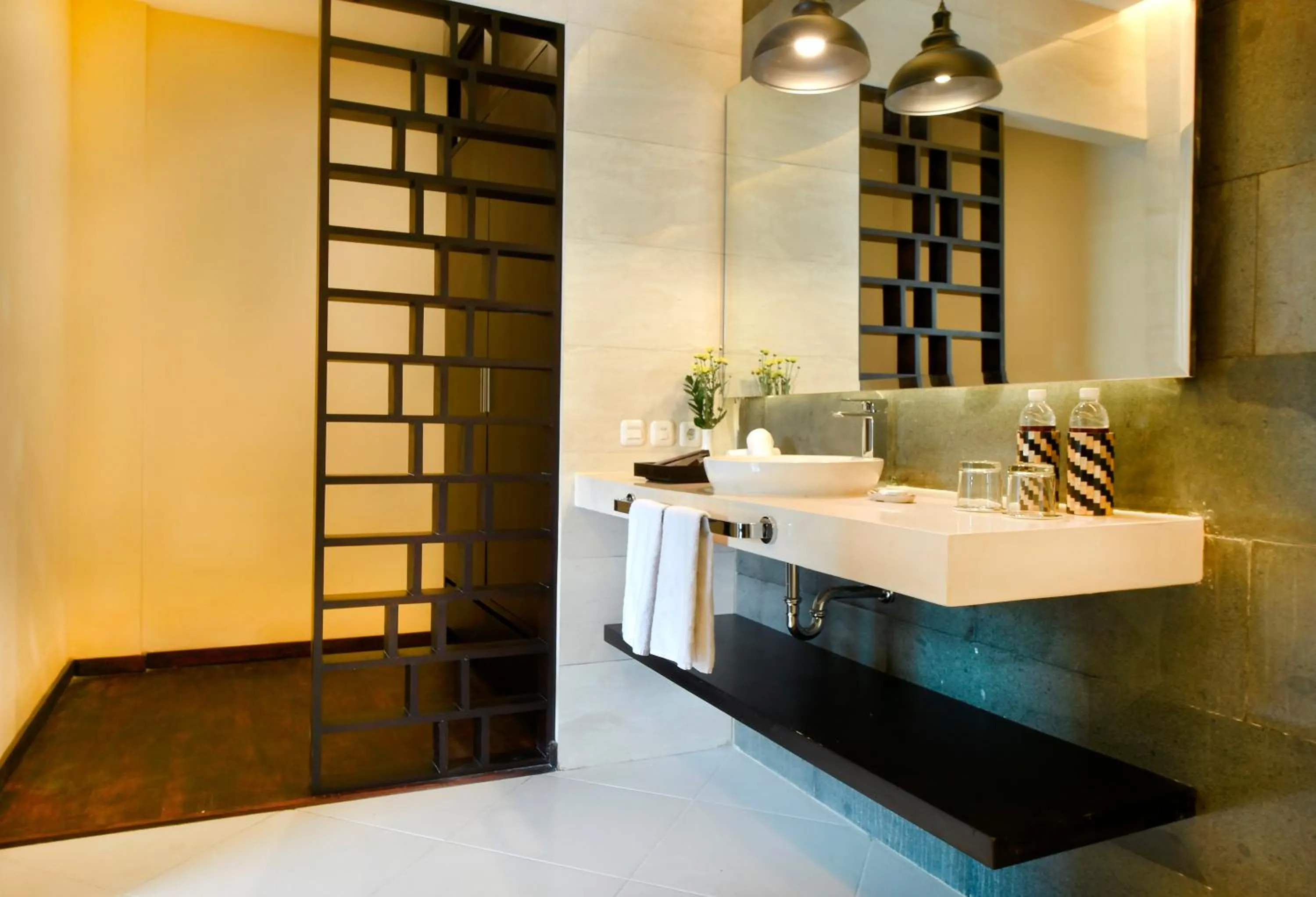 Shower in La Paradis Villa