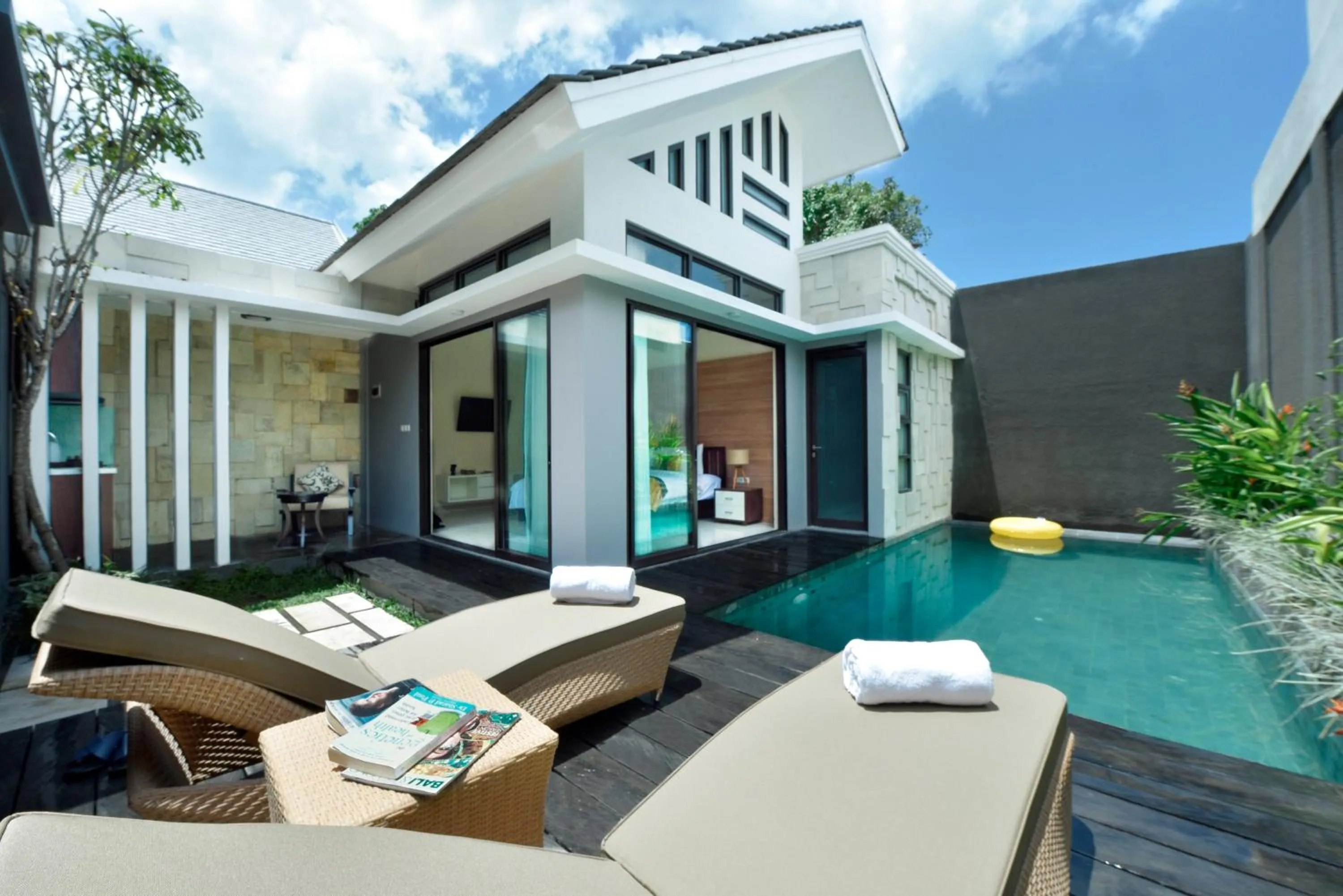 Property building in La Paradis Villa