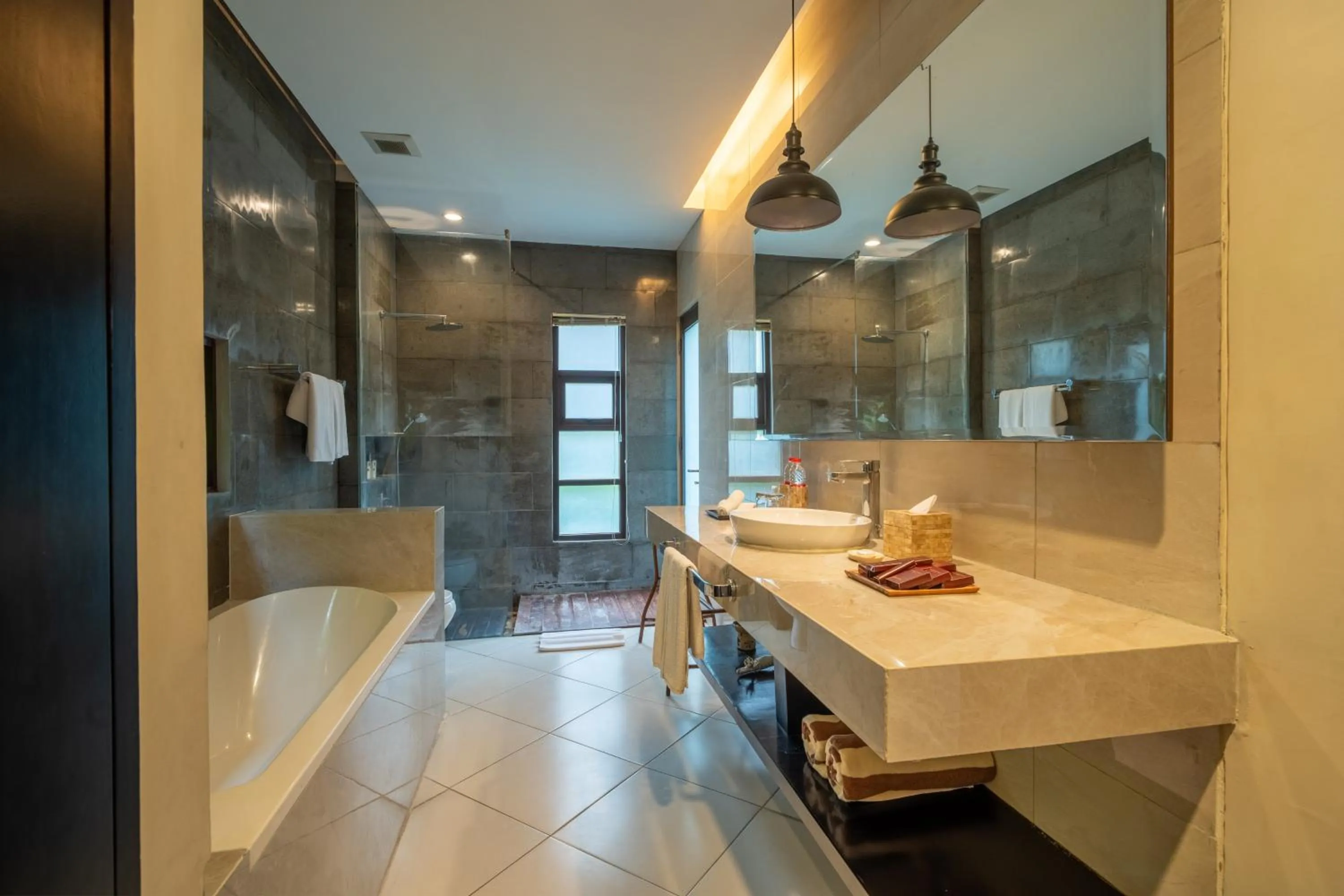 Bathroom in La Paradis Villa