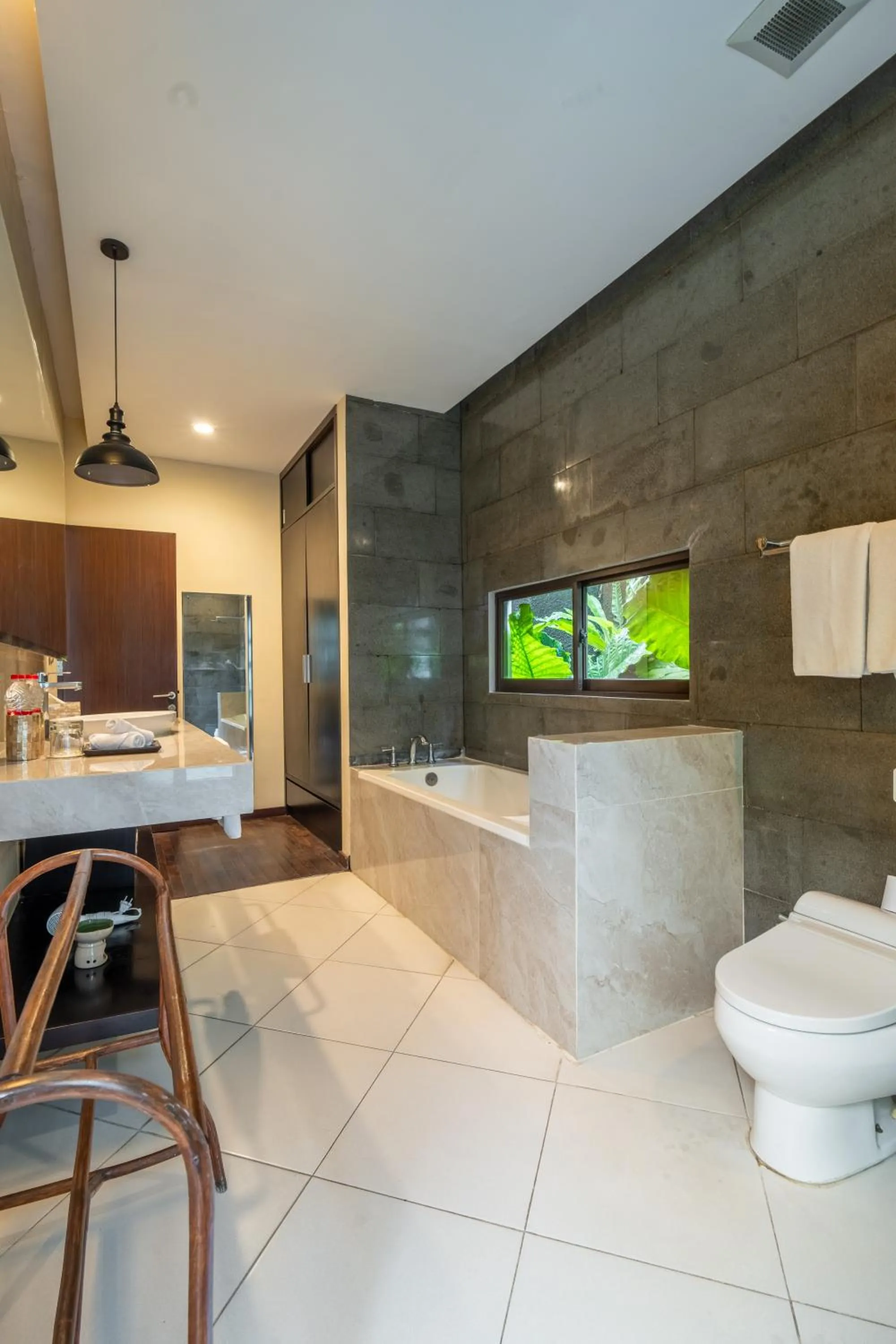 Bathroom in La Paradis Villa