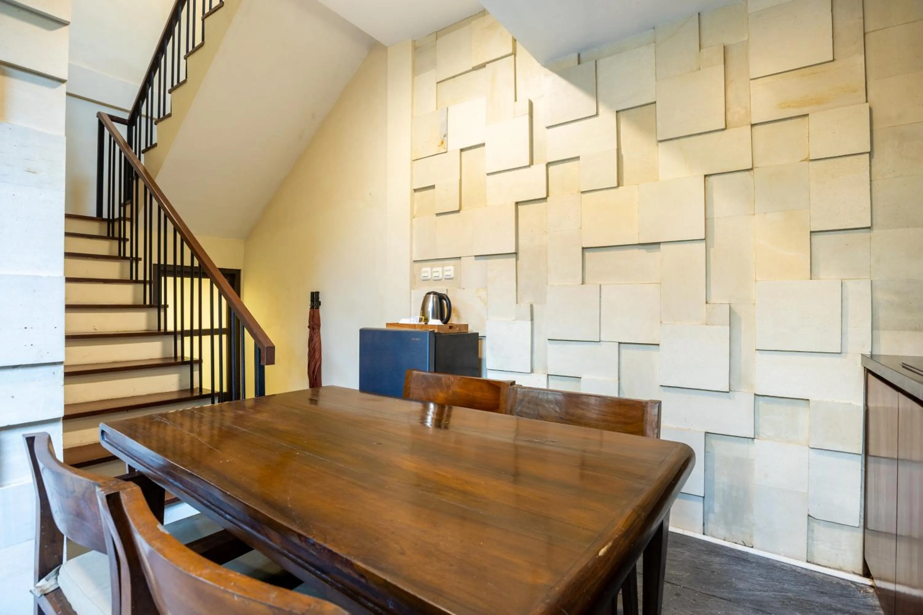 Dining area in La Paradis Villa