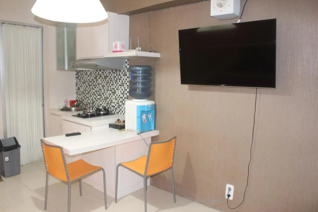 Channel Stay @ Bassura City Apartment