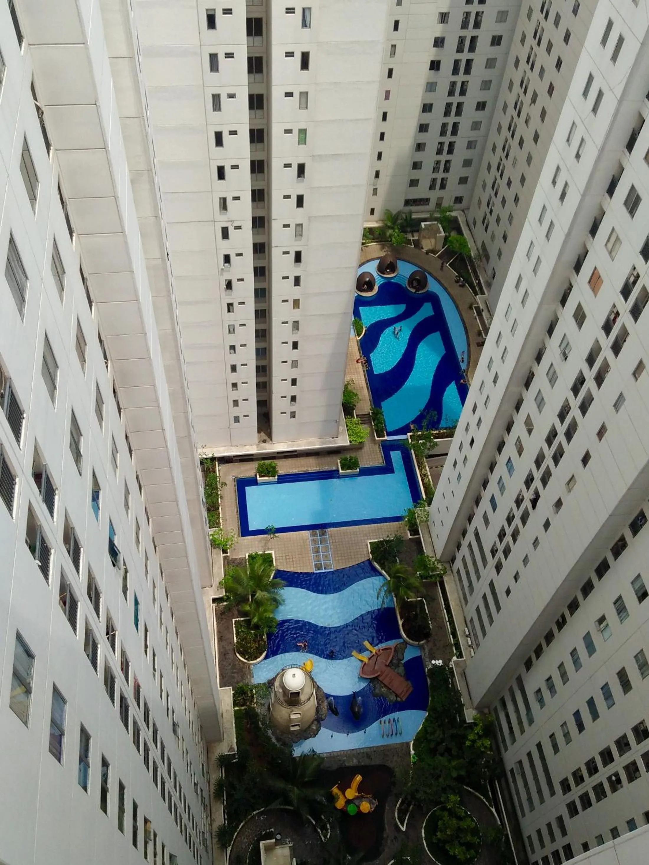 Swimming pool in Channel Stay @ Bassura City Apartment