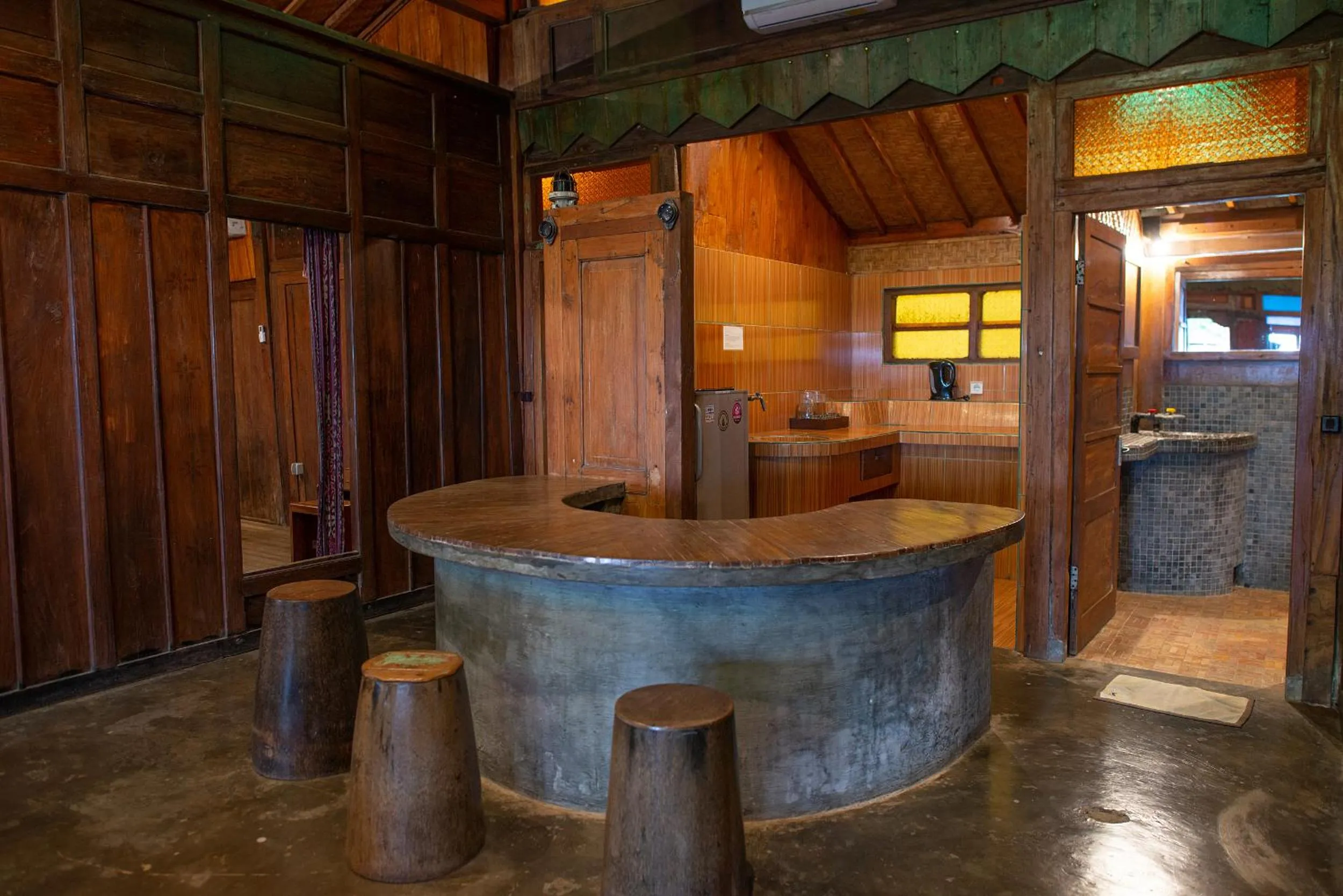 oven in Pondok Pitaya Balian Hotel