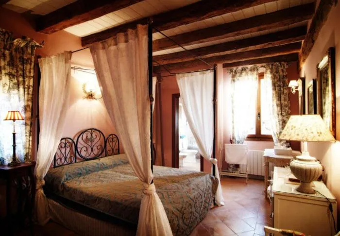 Bed in Rincón de Navarrete