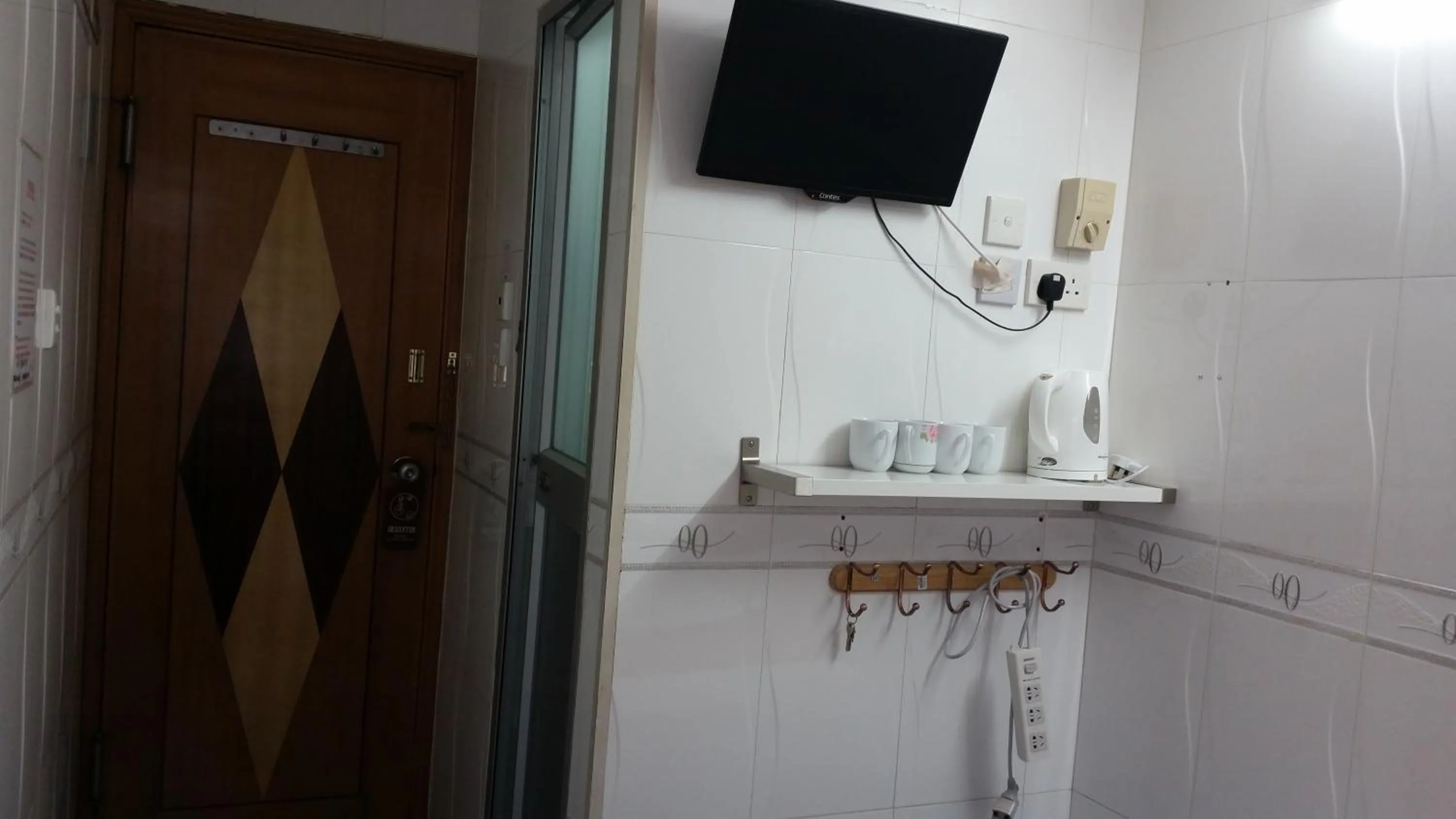 Property building in Beverly Guest House