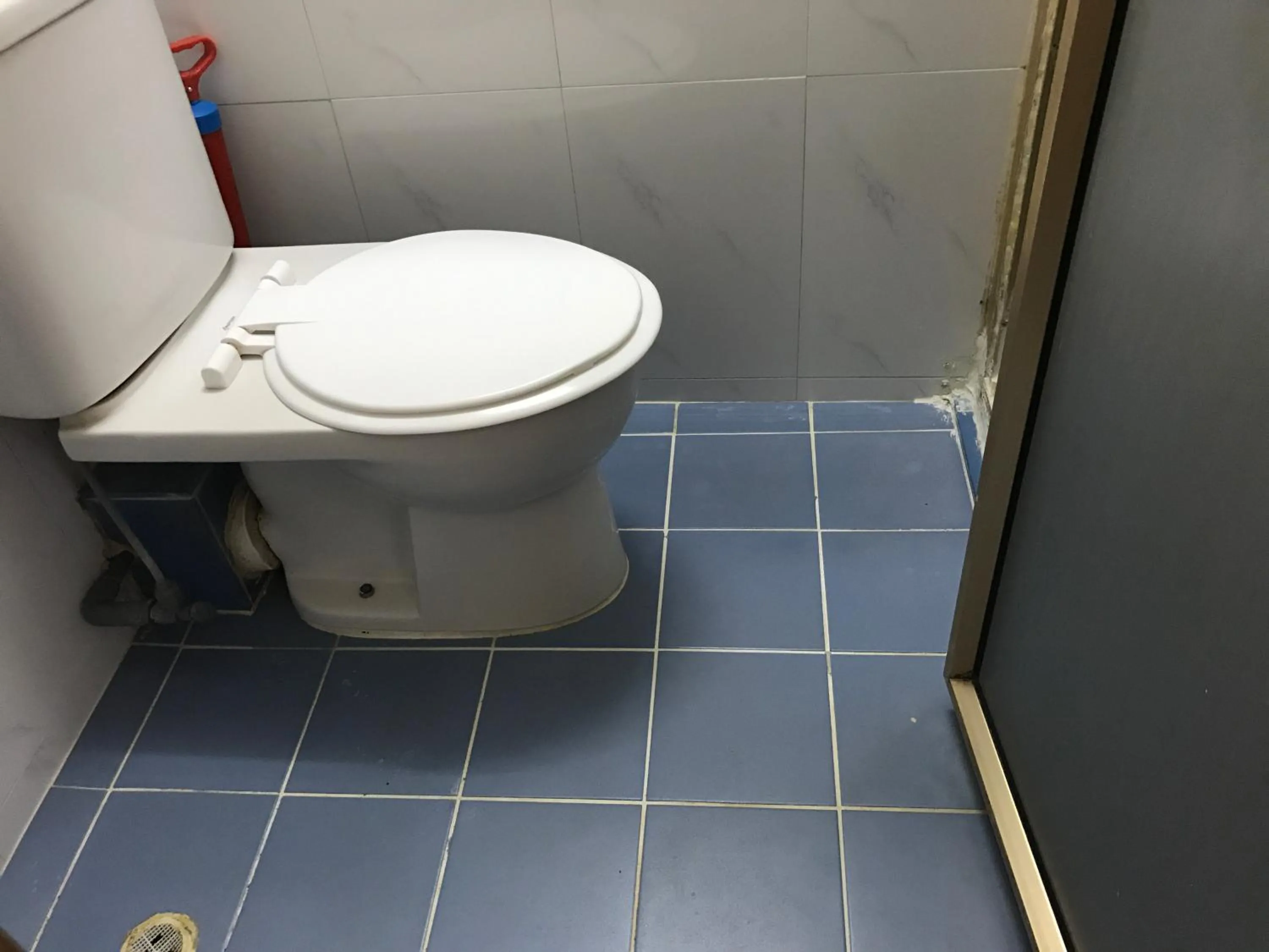 Bathroom in Beverly Guest House