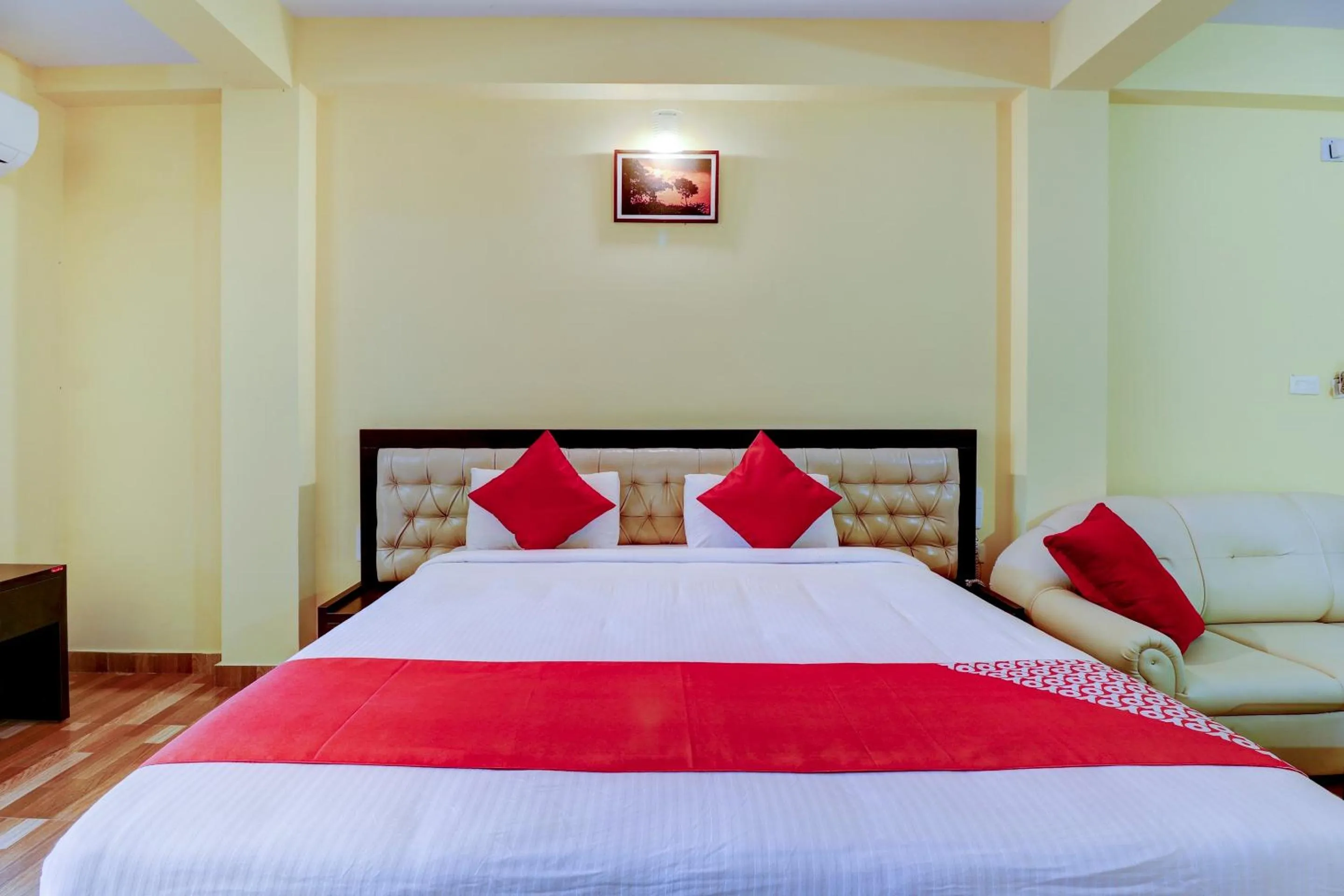 Bedroom, Bed in Gaurika Residency Boarding & Lodging - Padubidri