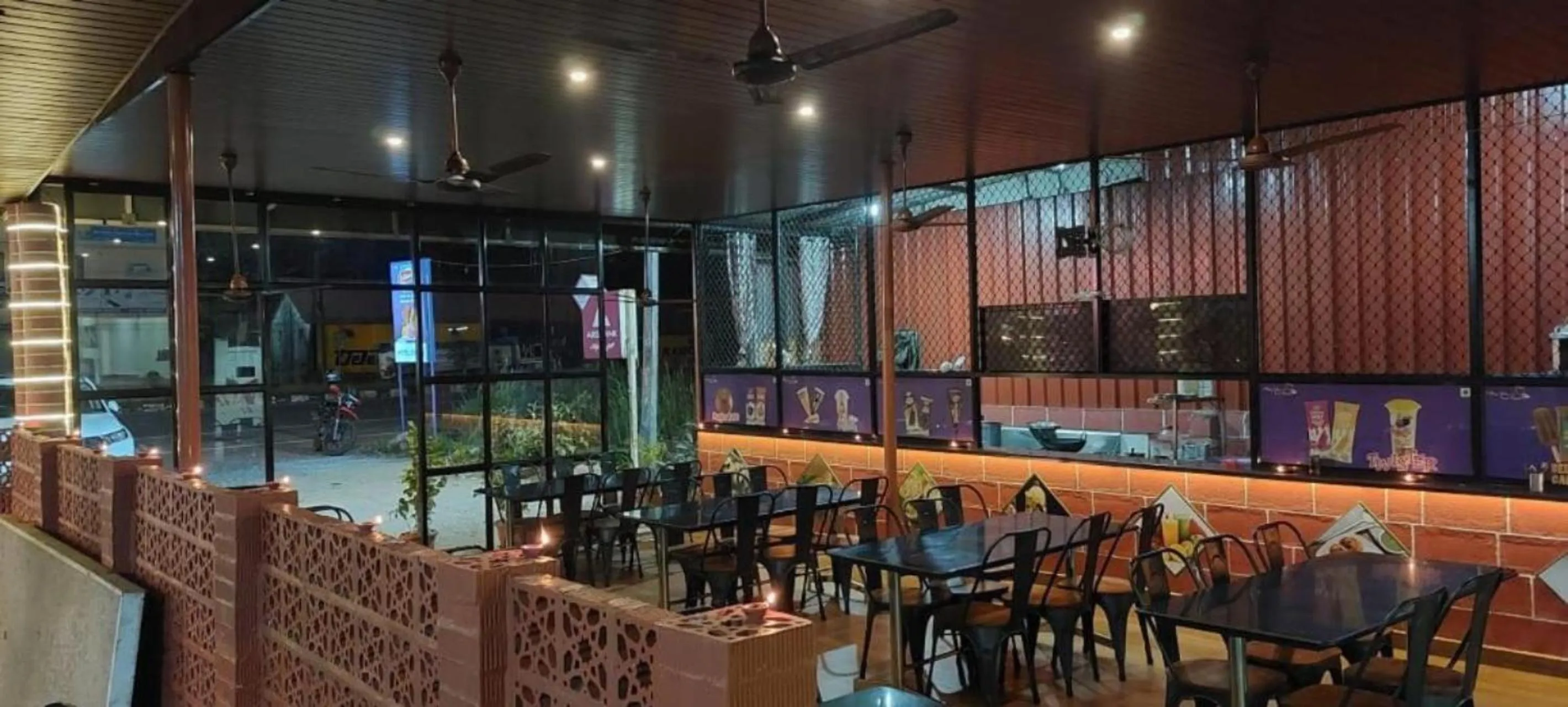 Restaurant/places to eat in Gaurika Residency Boarding & Lodging - Padubidri