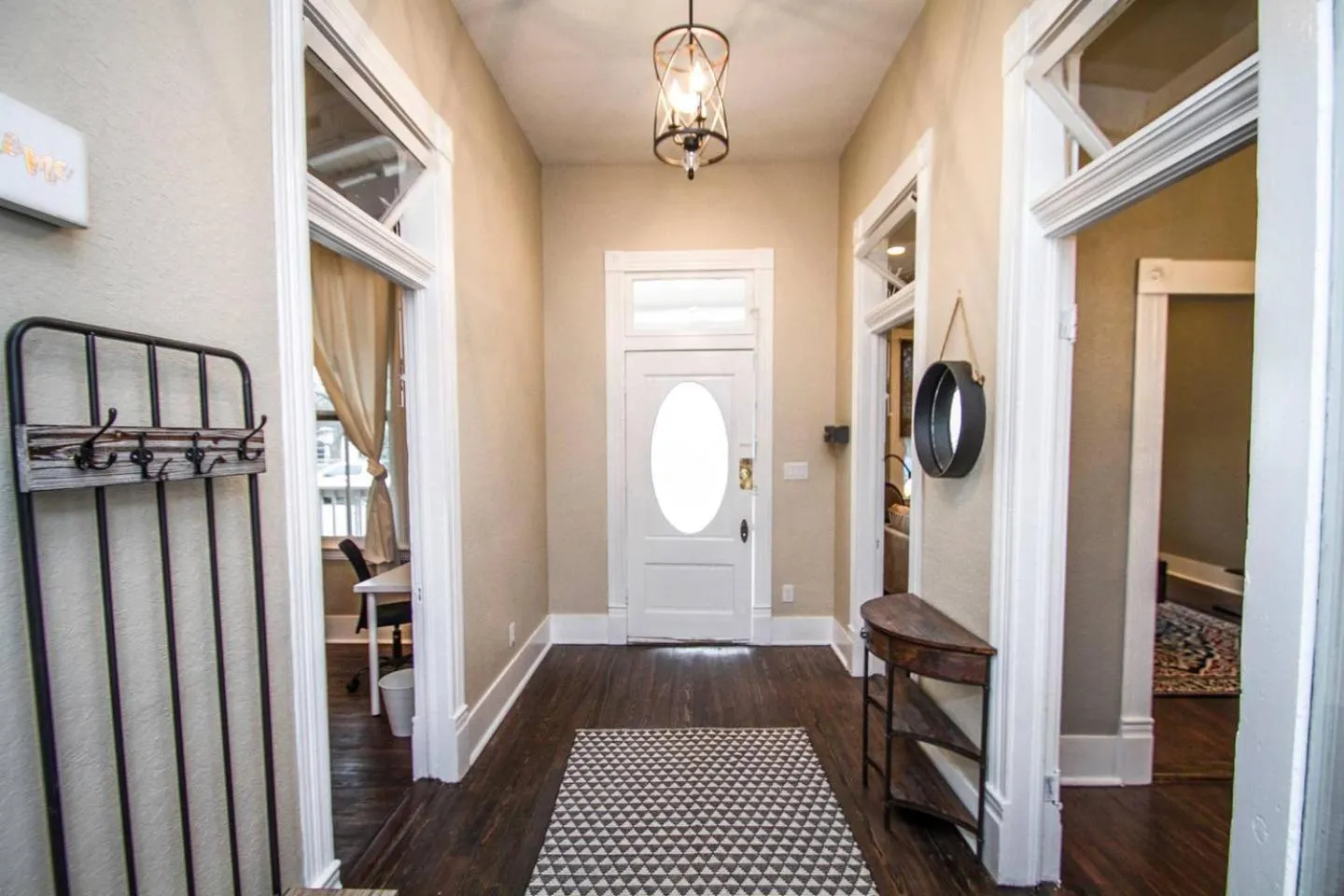 Other in Wyoming St Restored Historic 2BR/1BA Downtown