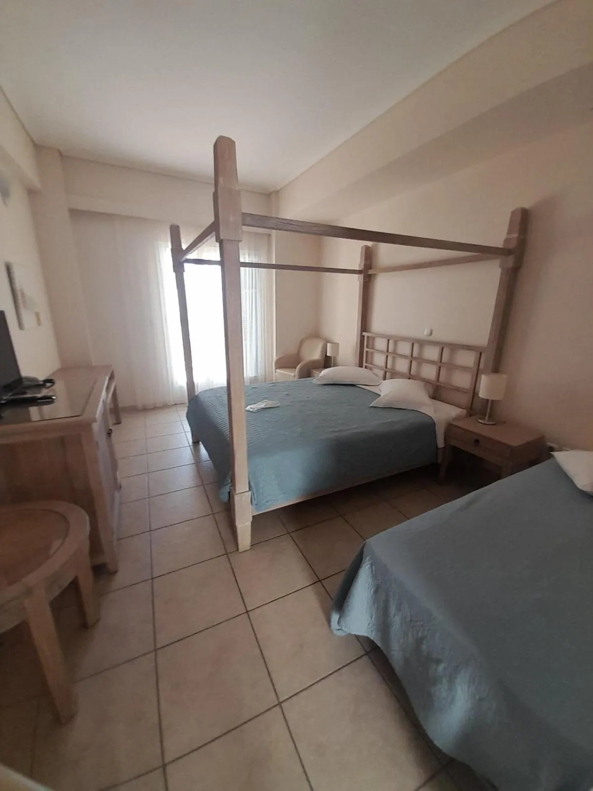 Bedroom, Bed in Alonissos Beach Bungalows And Suites Hotel