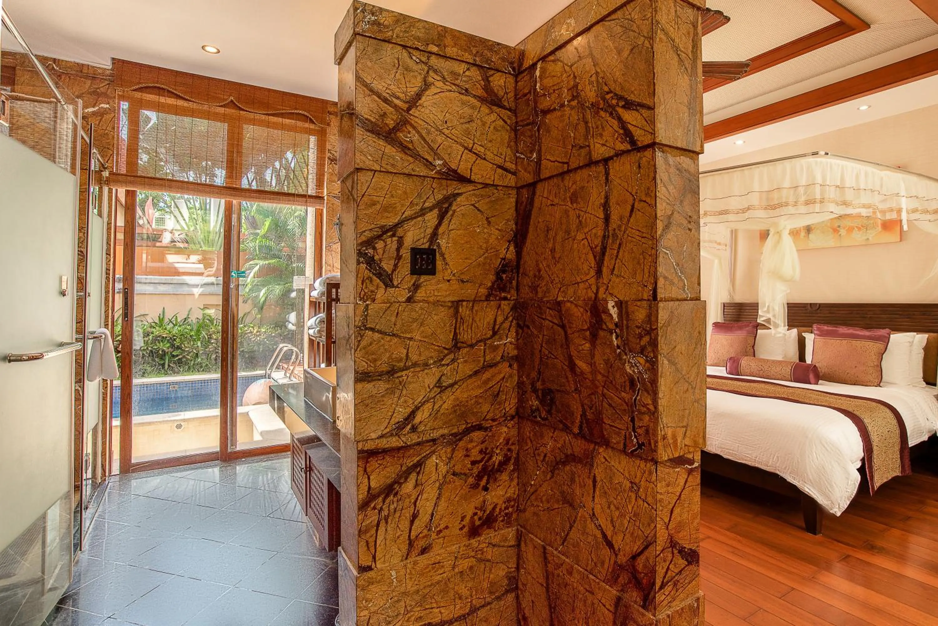 Bed in ZhongAo Hotel Shimei Bay