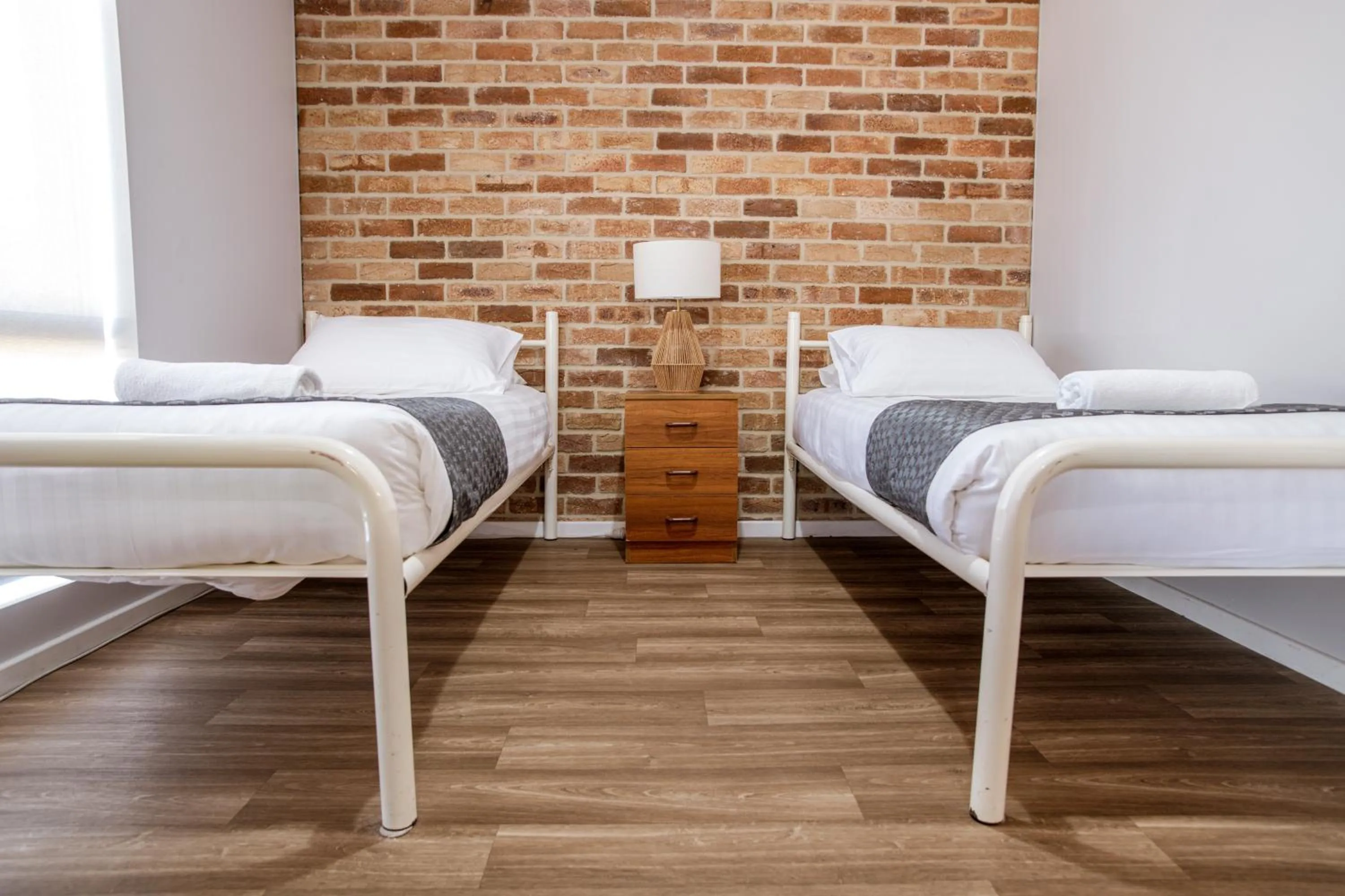 Bed in Bayview Motel