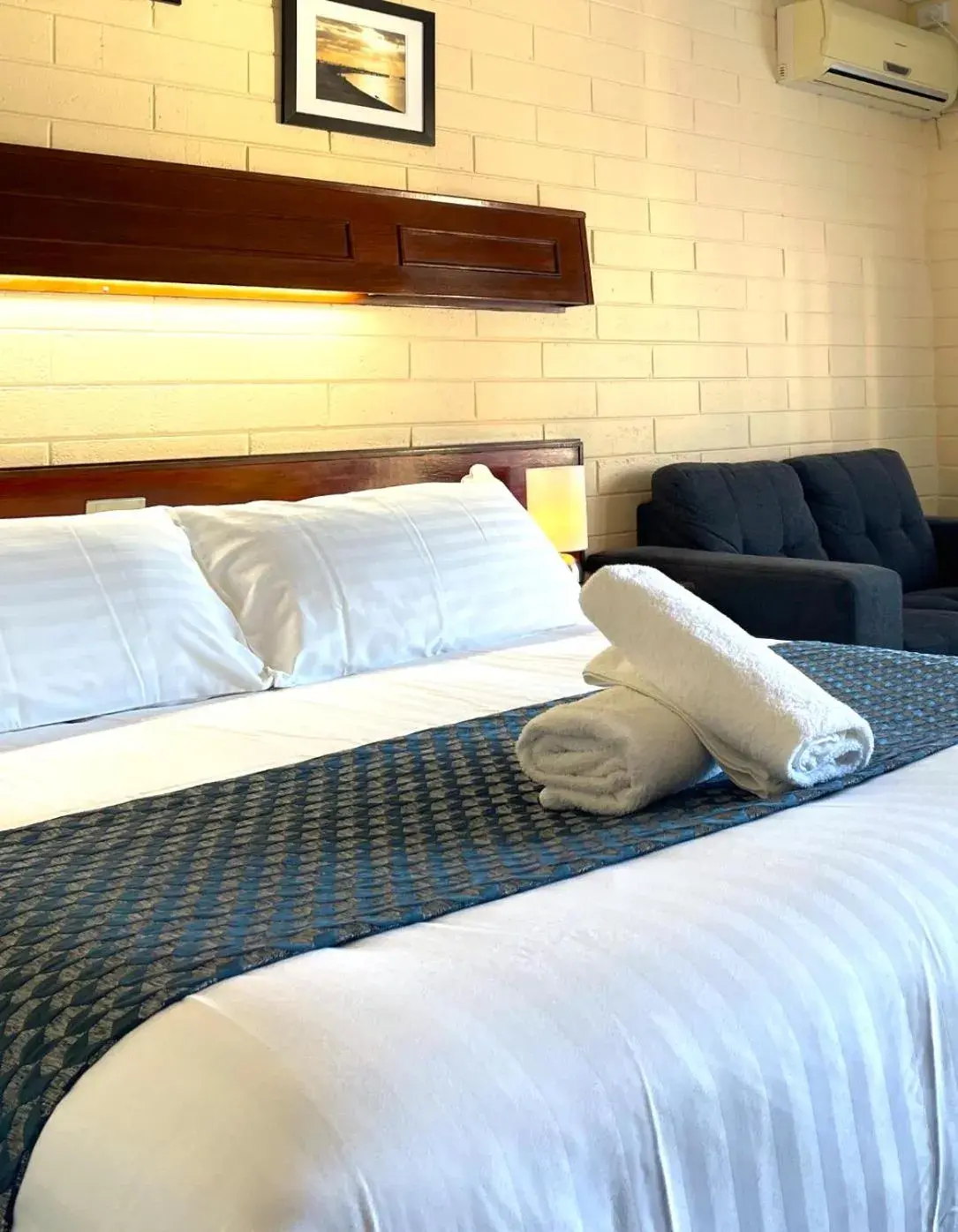 Standard Queen Room in Bayview Motel Standard Queen Room in Bayview Motel