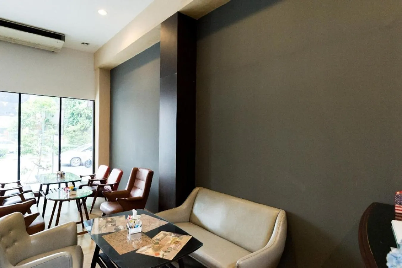 Restaurant/places to eat in A Bangkok Journey