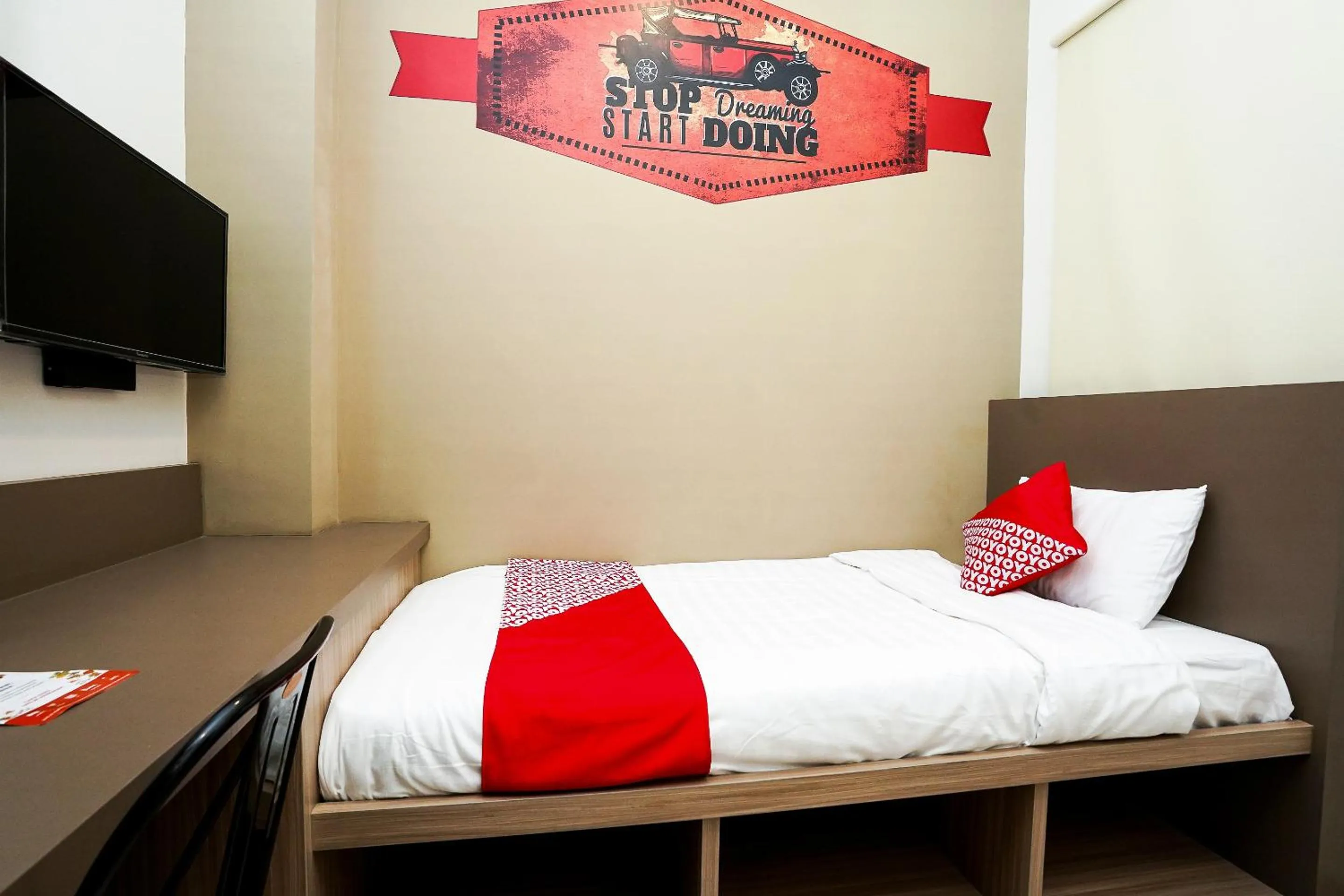 Bedroom in Super OYO Capital O 614 Graha 8 Syariah