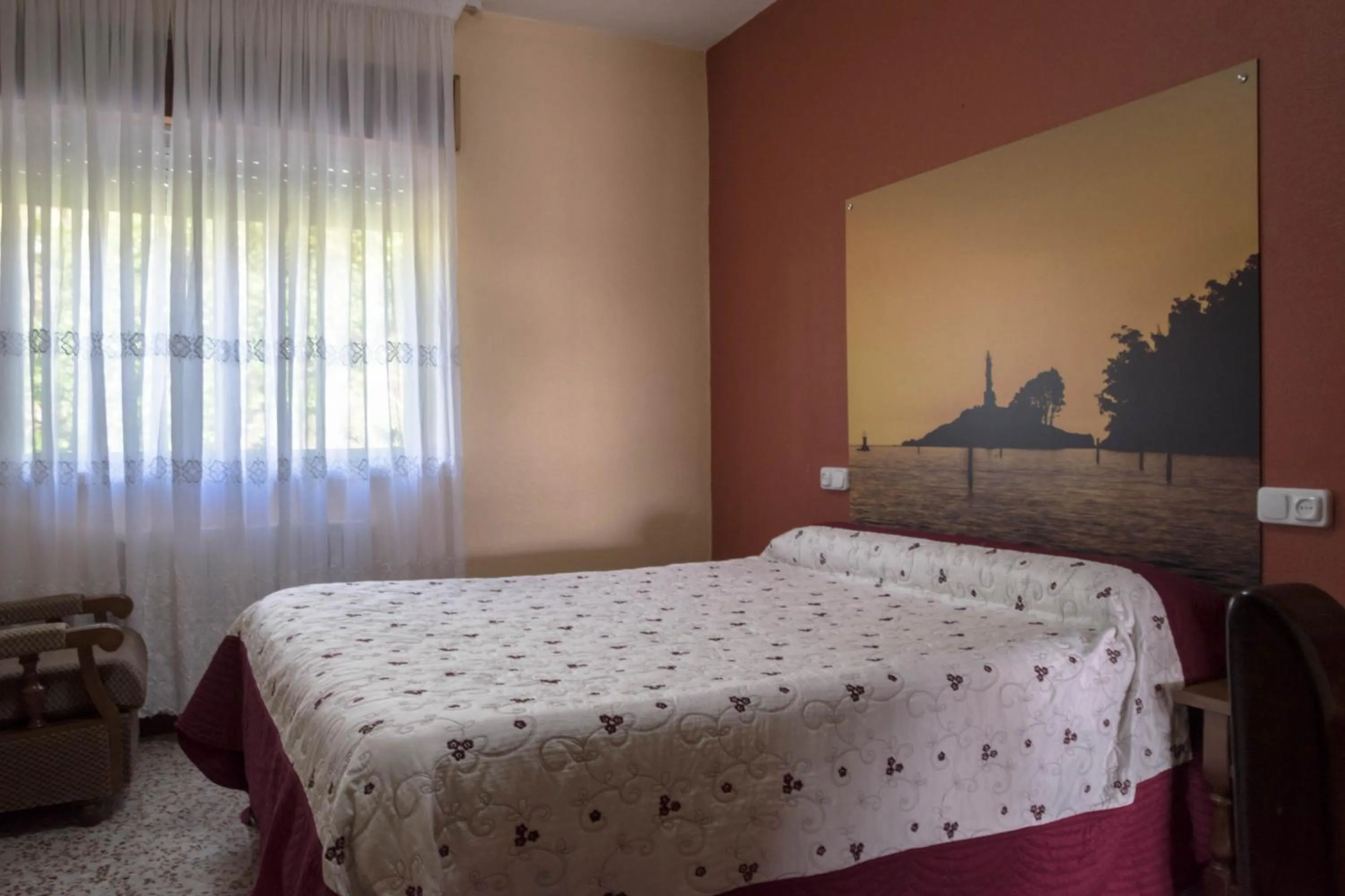 Photo of the whole room in Hotel Galicia