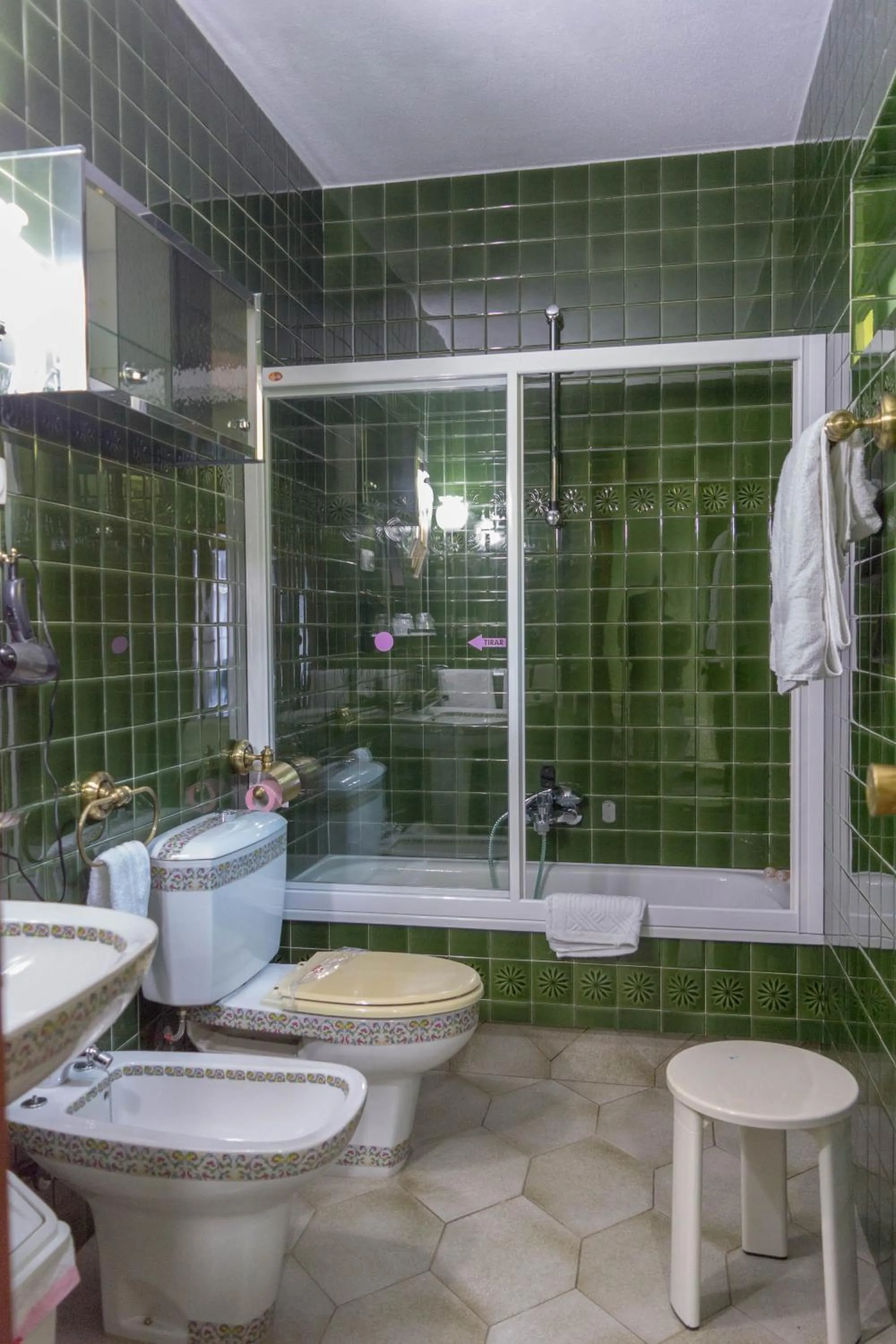 Bathroom in Hotel Galicia