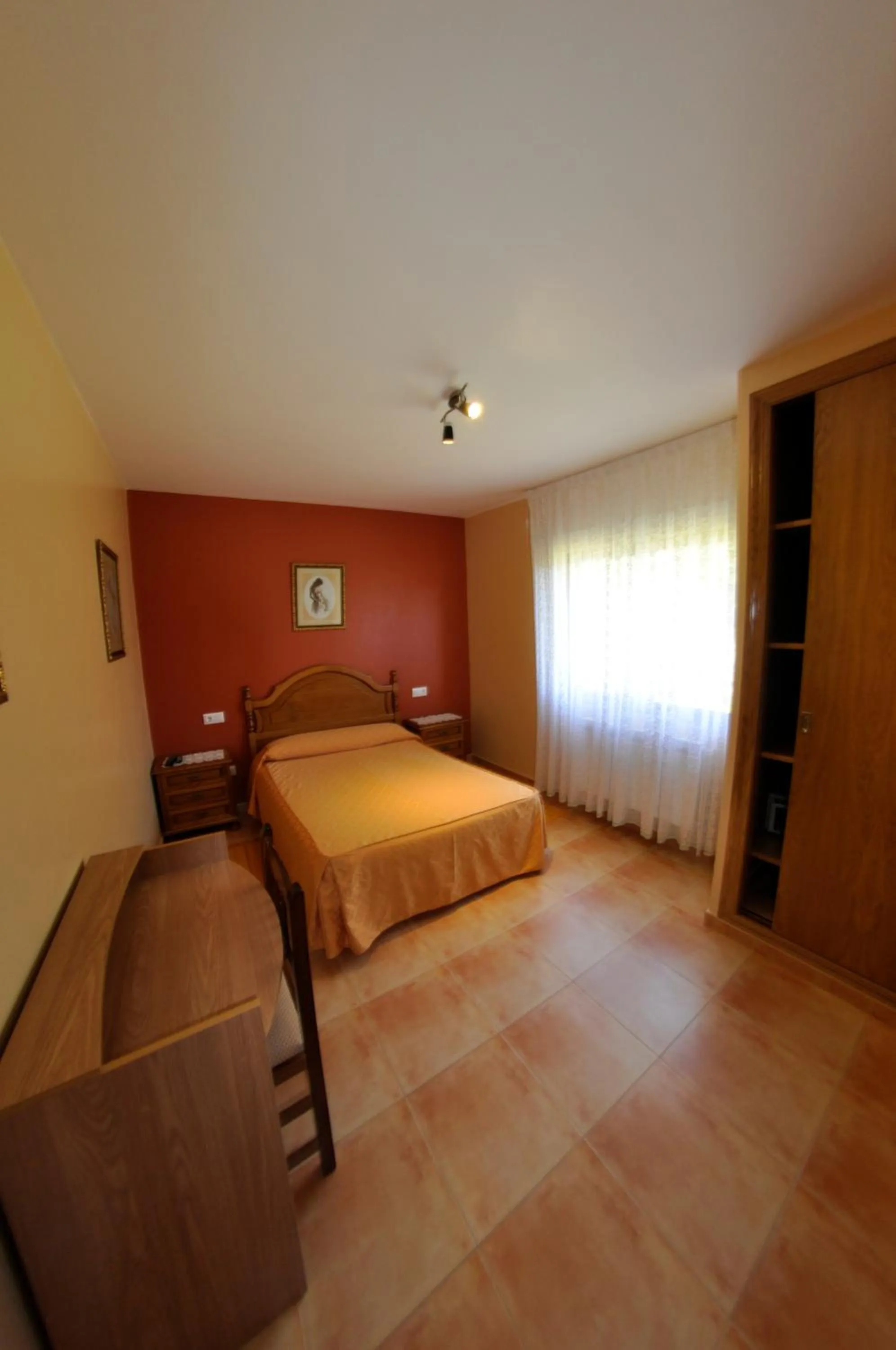 Photo of the whole room in Hotel Galicia