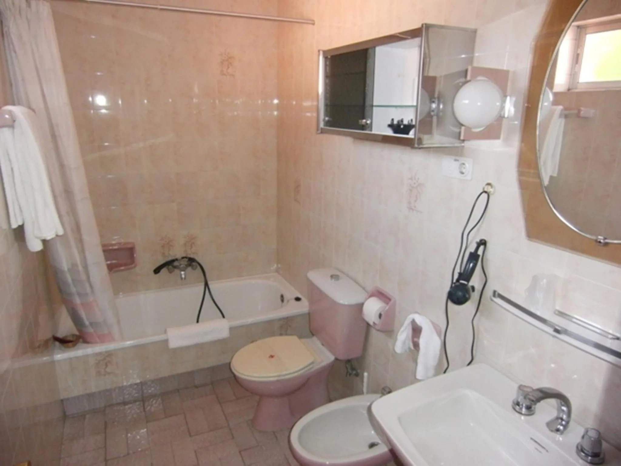 Bathroom in Hotel Galicia