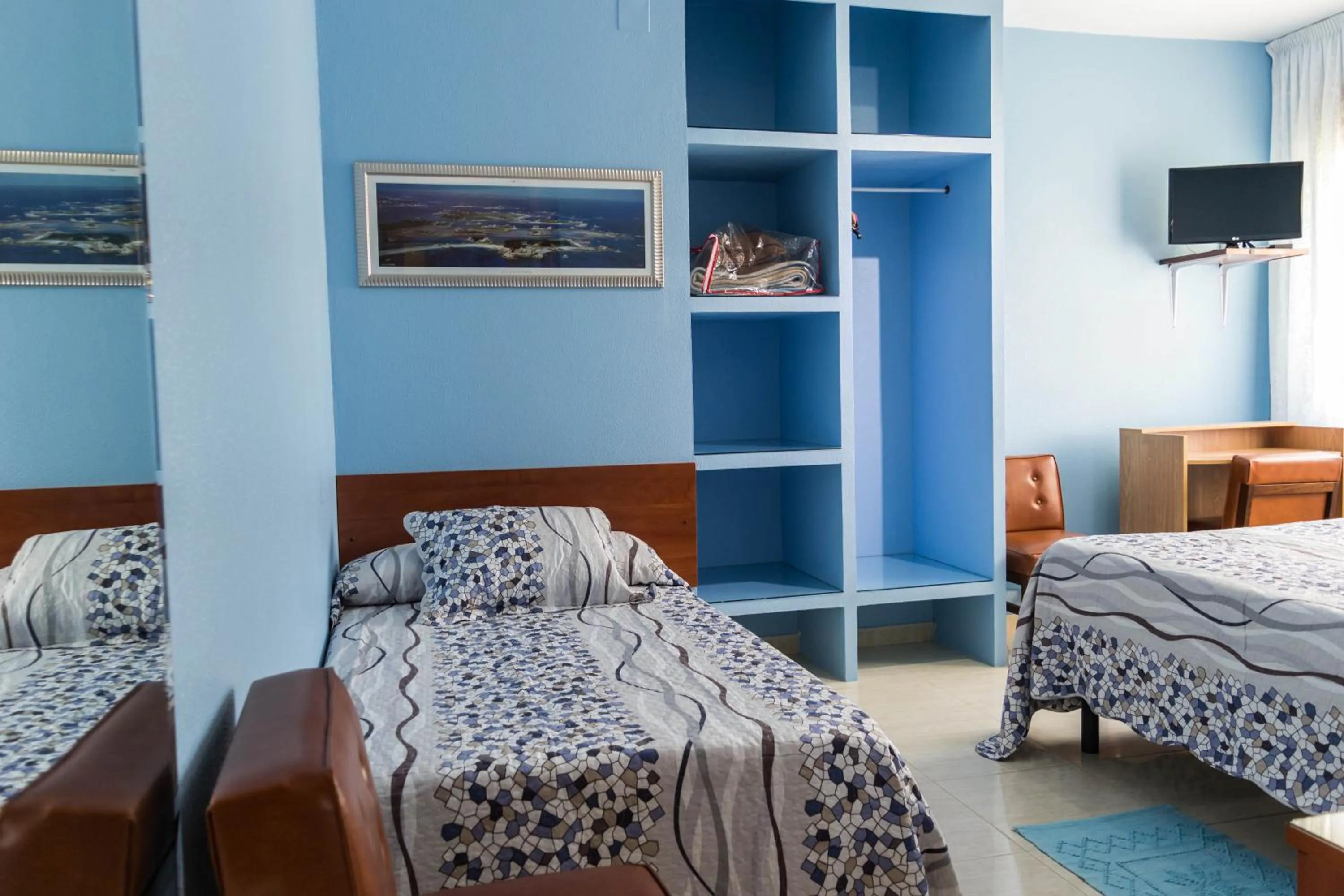 Photo of the whole room in Hotel Galicia