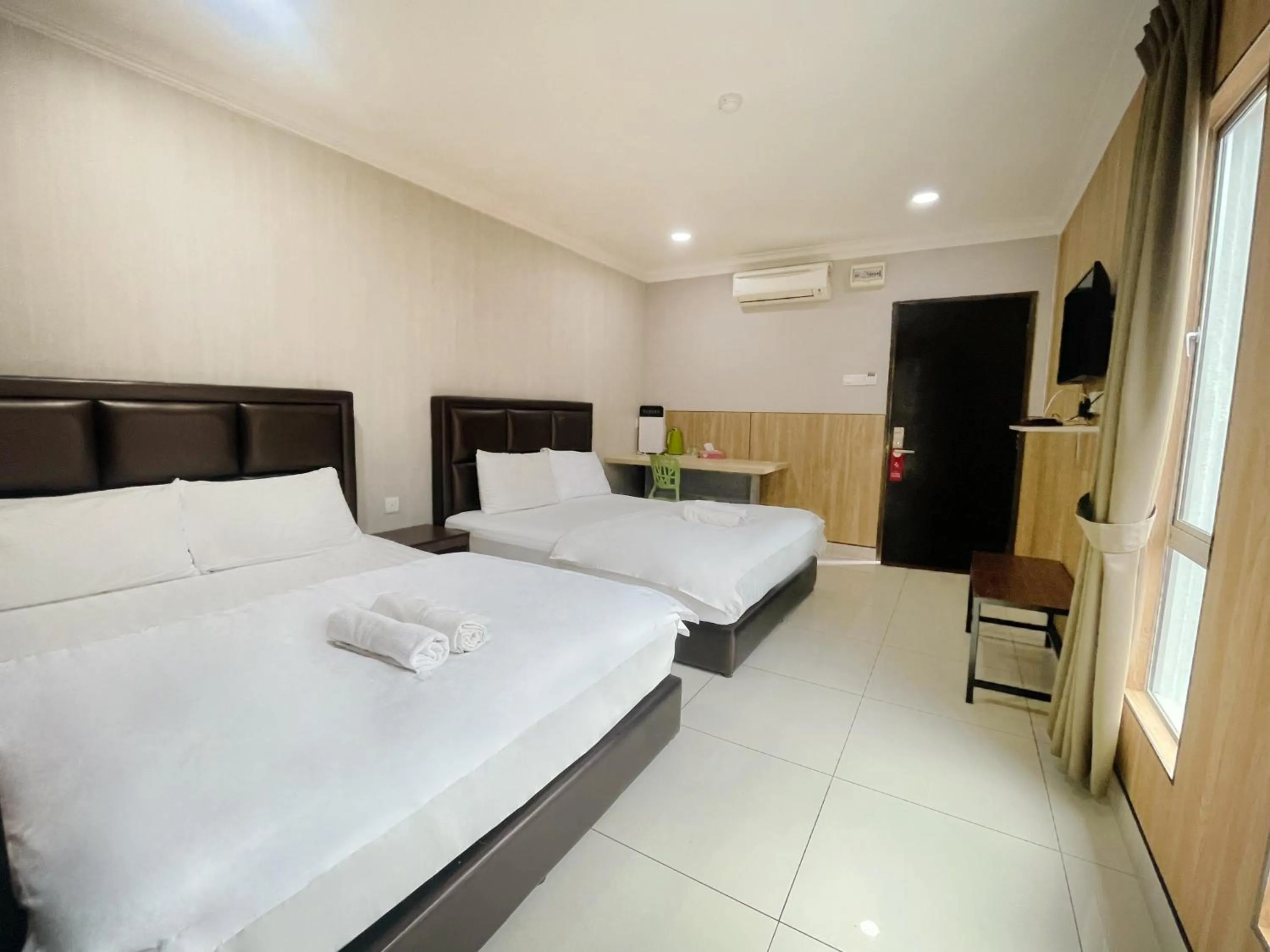 Bed in Hilltop Hotel Tanjung Malim