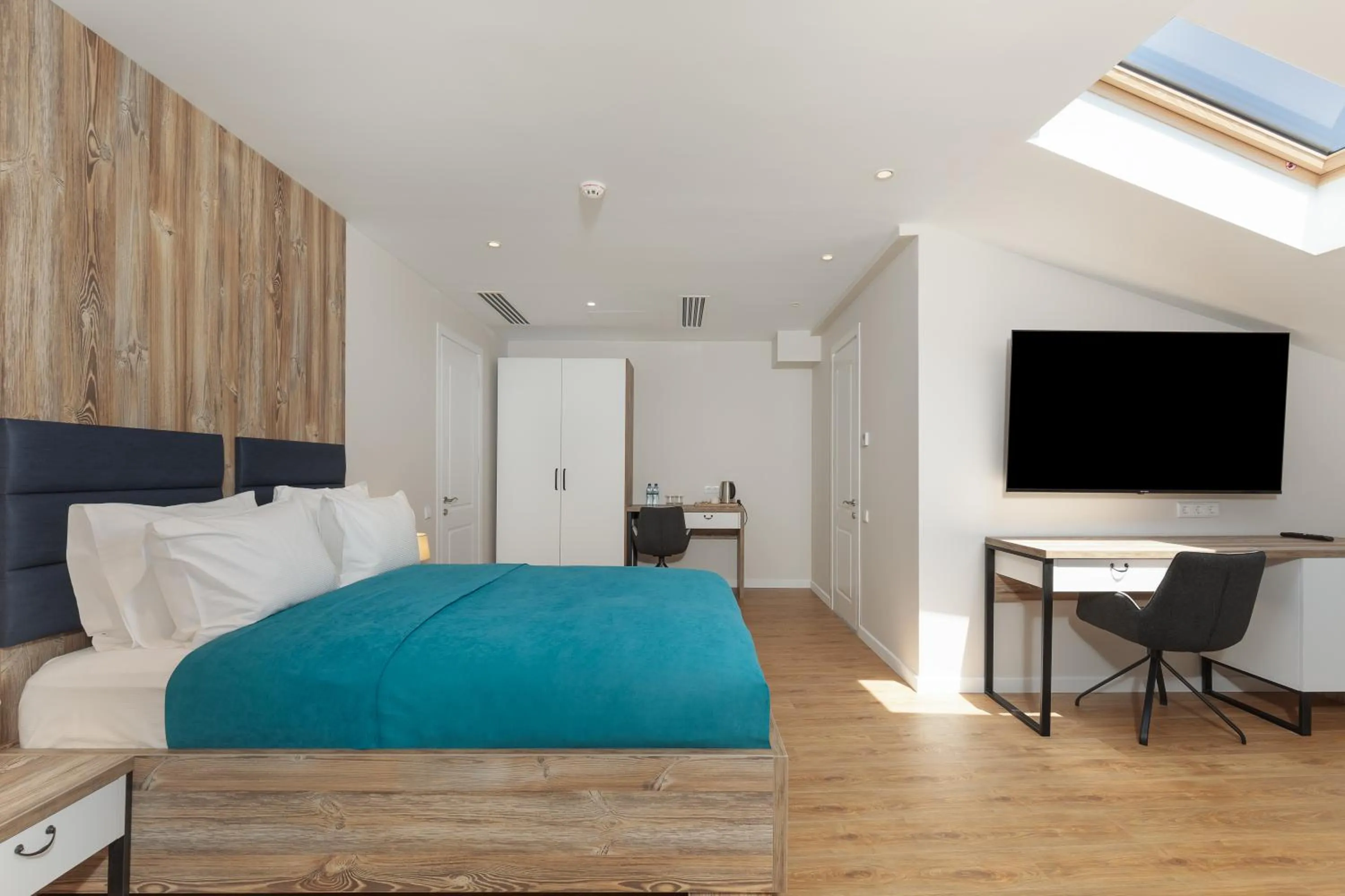 Bedroom, Bed in Boulevard Hotel Batumi