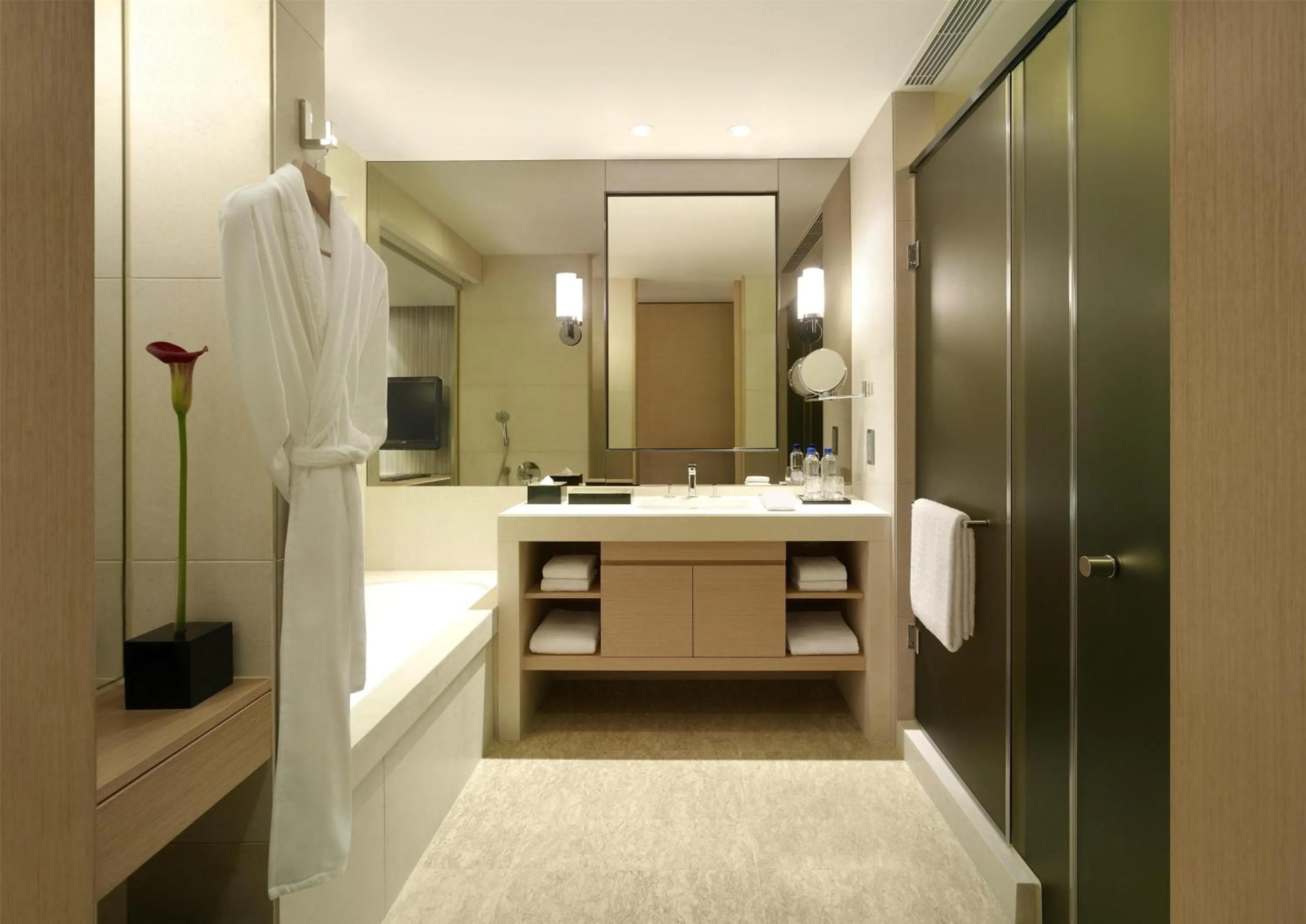 Bathroom in Hyatt Regency Hong Kong, Sha Tin