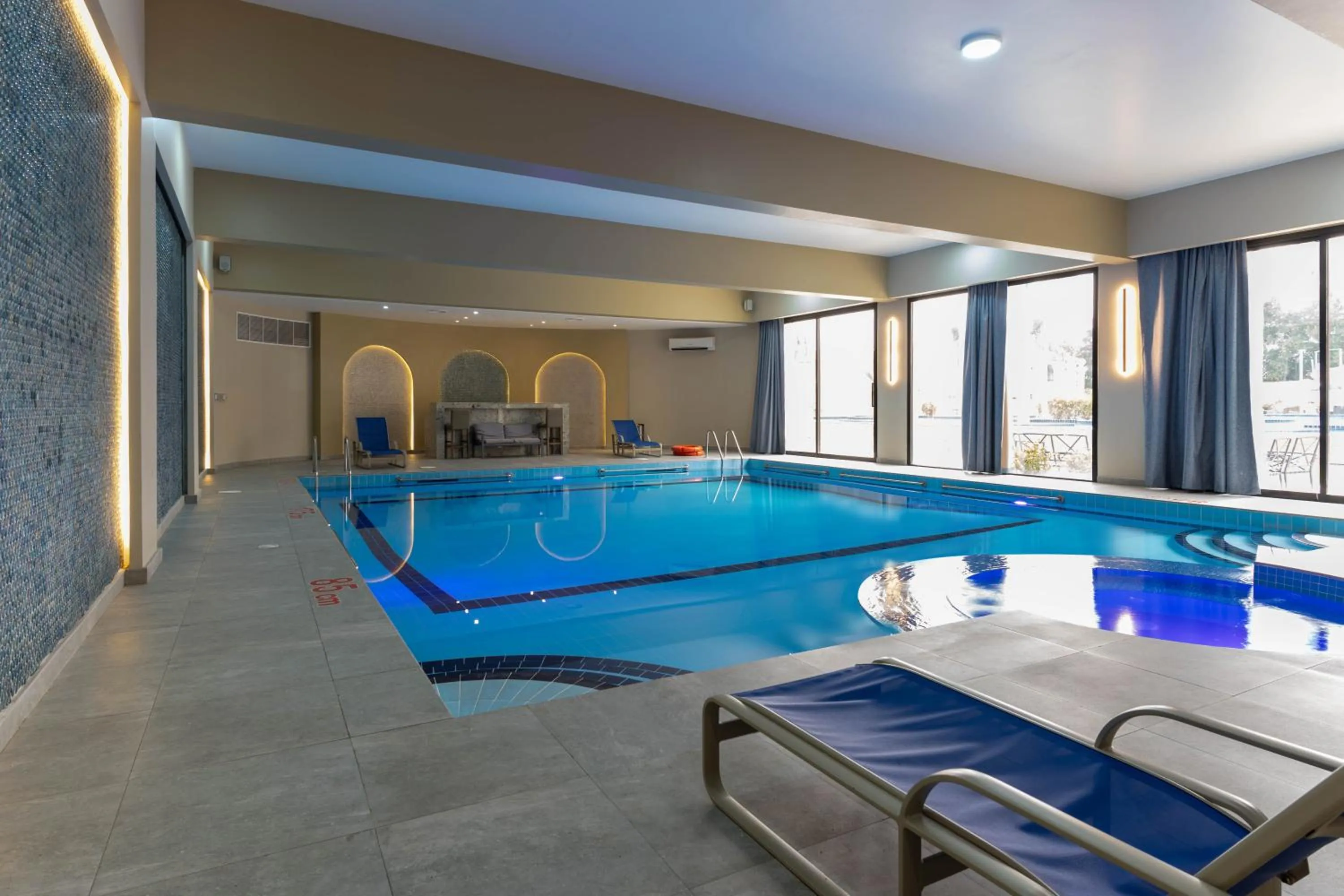 Swimming pool in Palma Beach Resort & Spa