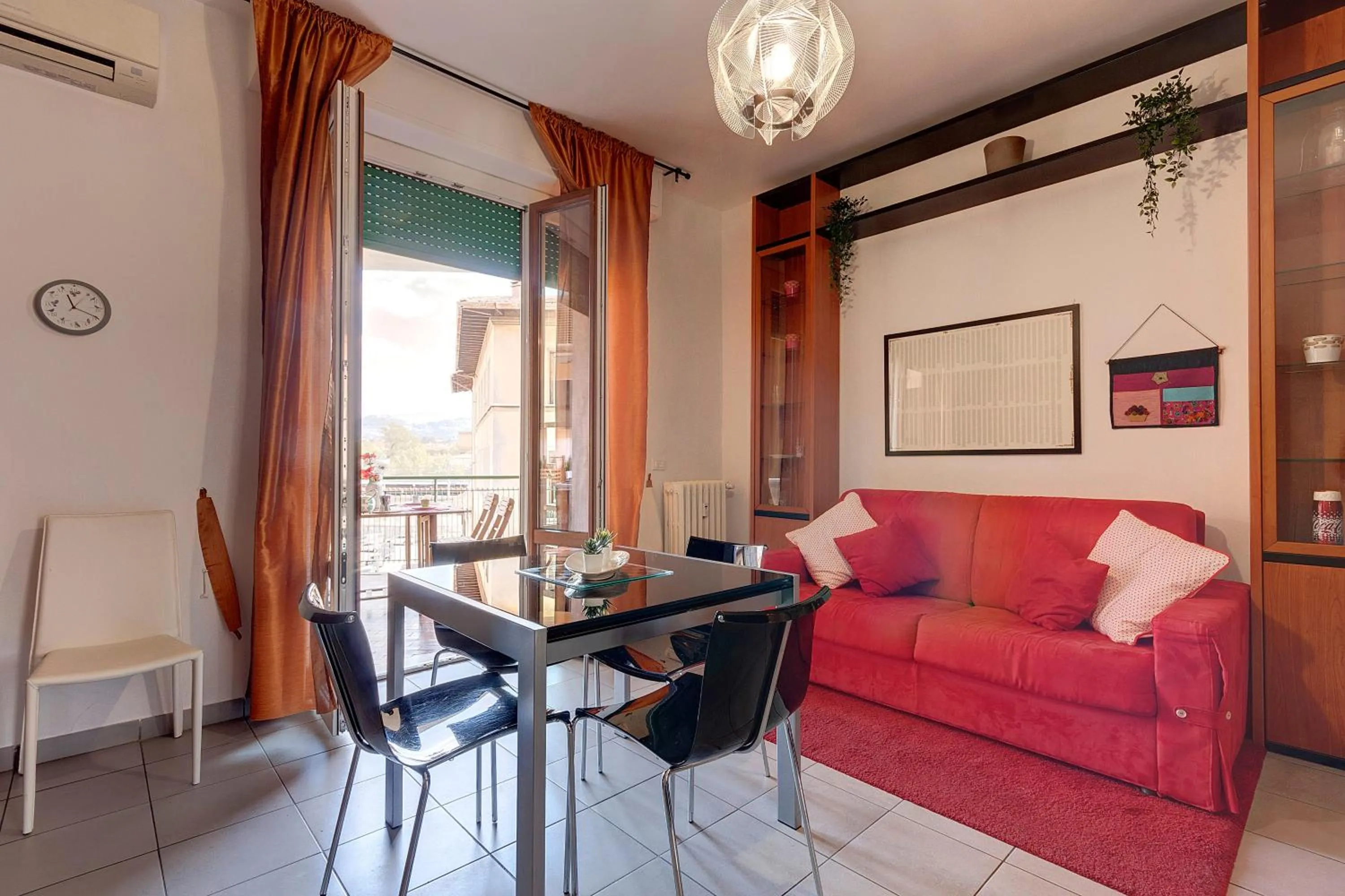 Living room in Binario9 Terrace Apartment by Mamo Florence