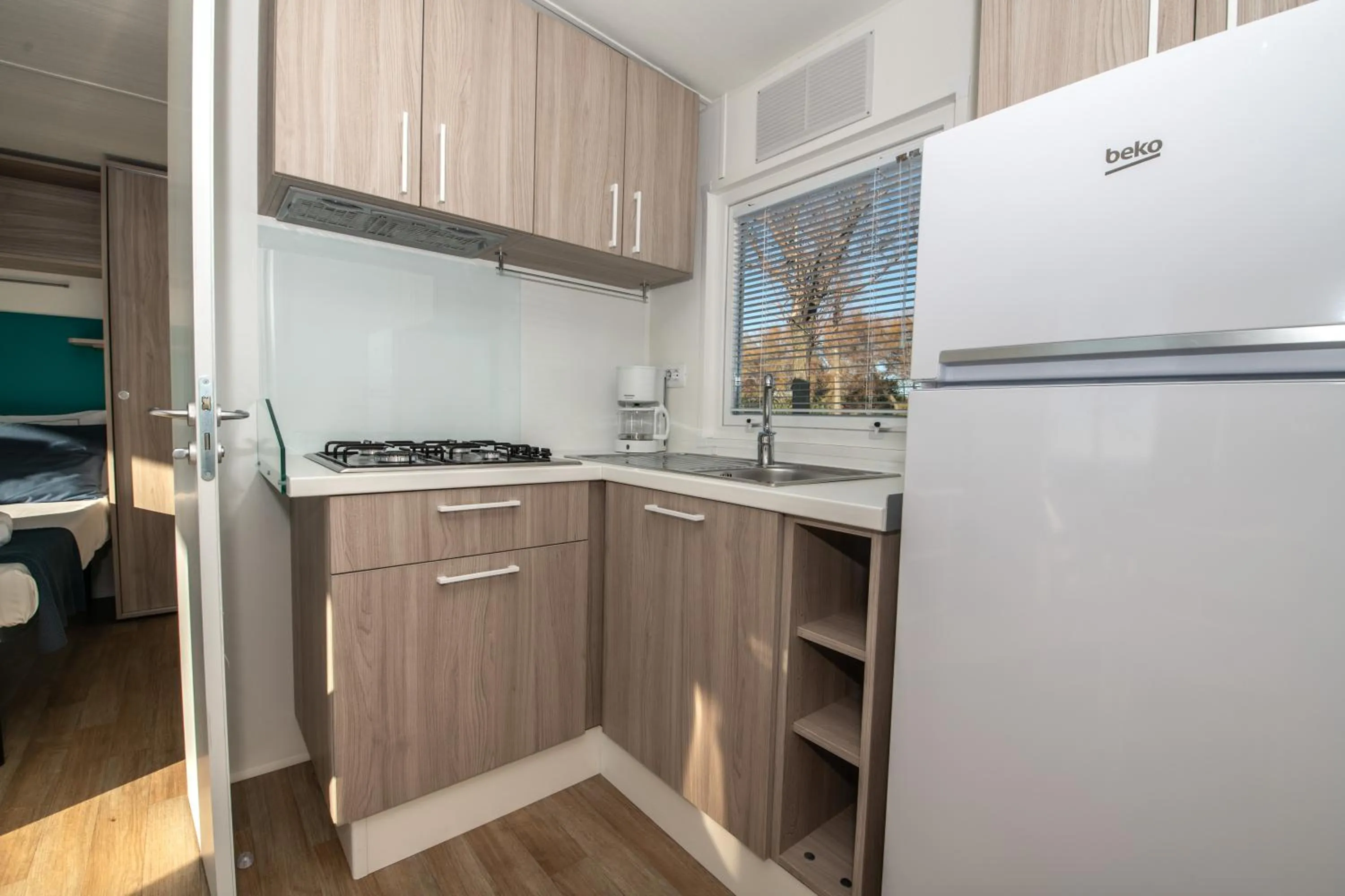 Kitchen or kitchenette in Arena Grand Kazela Camping Homes