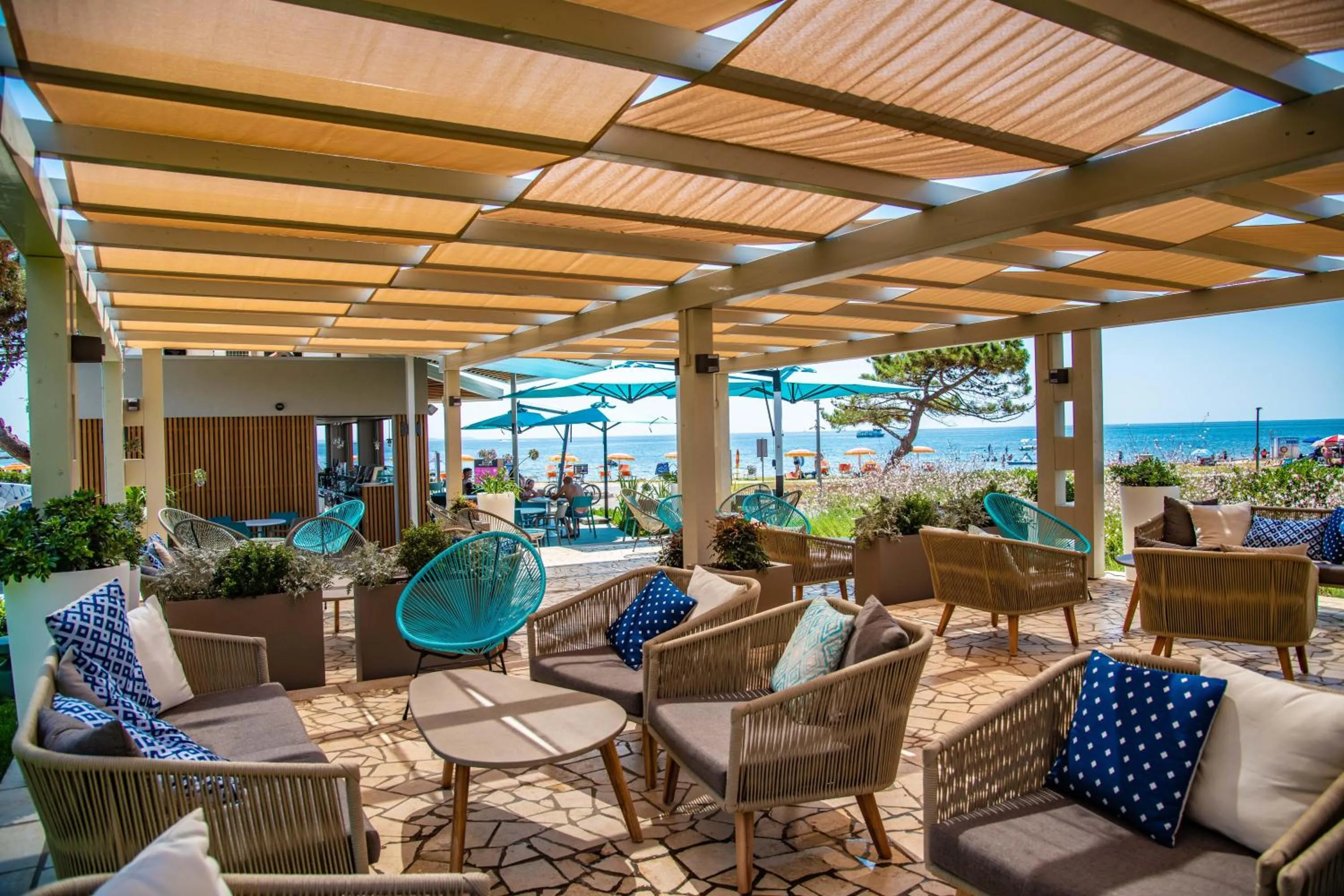 Lounge or bar in Arena Grand Kazela Camping Homes