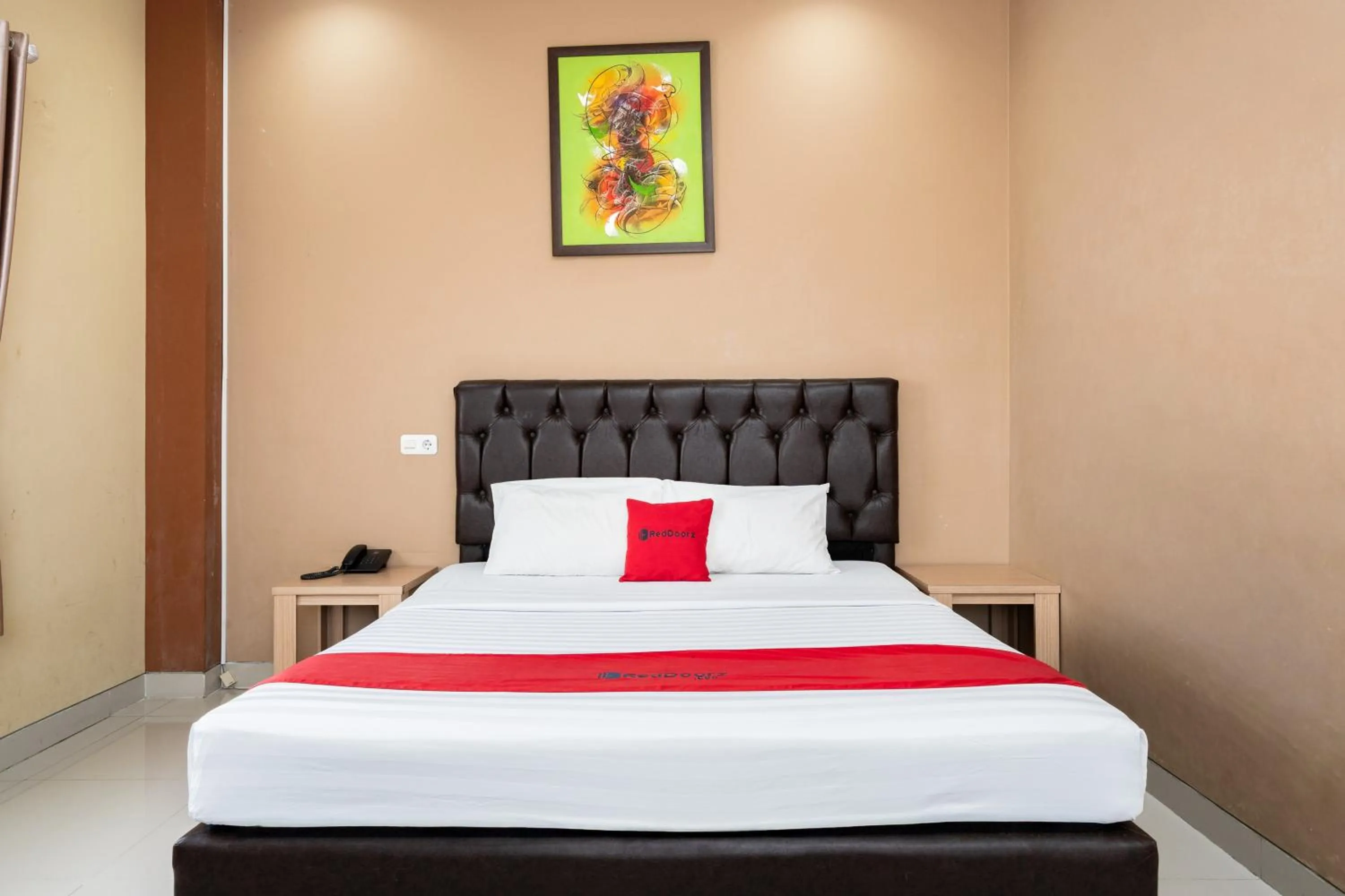 Bedroom, Bed in RedDoorz near Islamic Center Samarinda