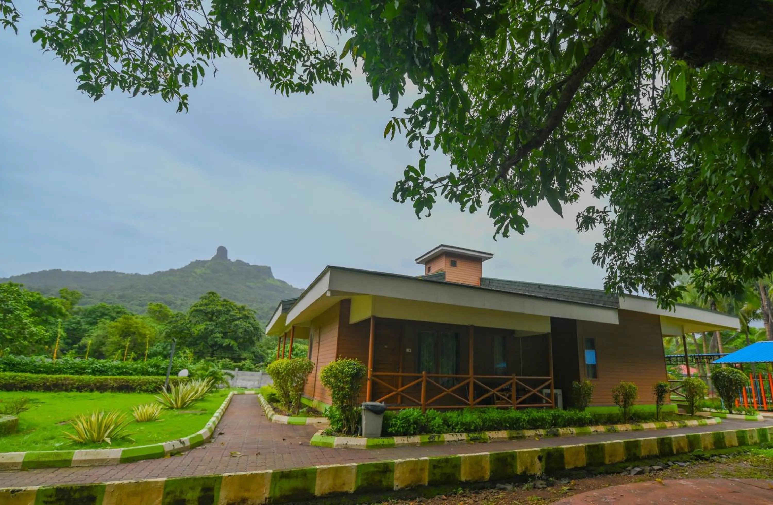 Property building in Visava Amusement Park & Resort Navi Mumbai