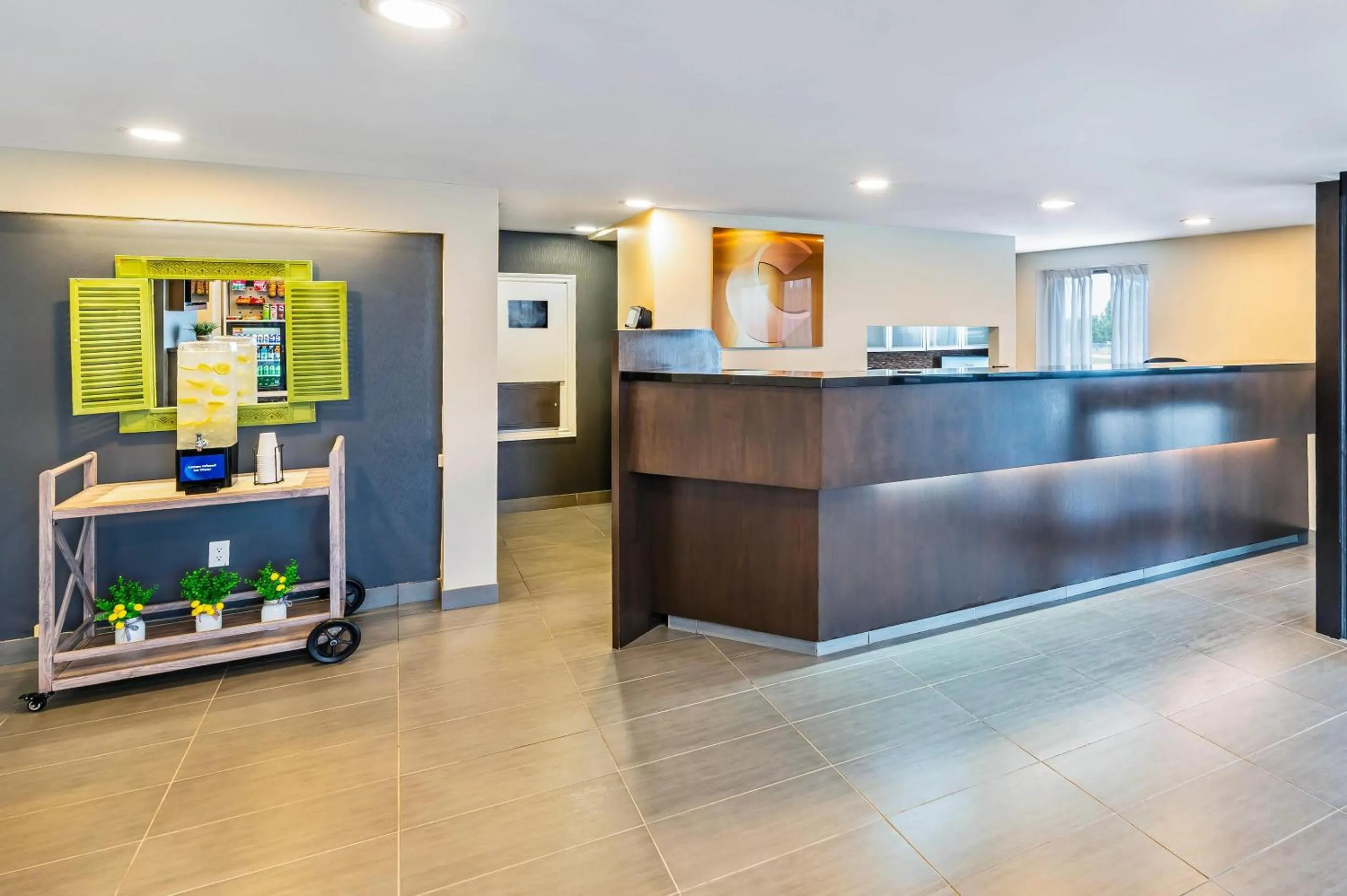 Lobby or reception in Comfort Inn East