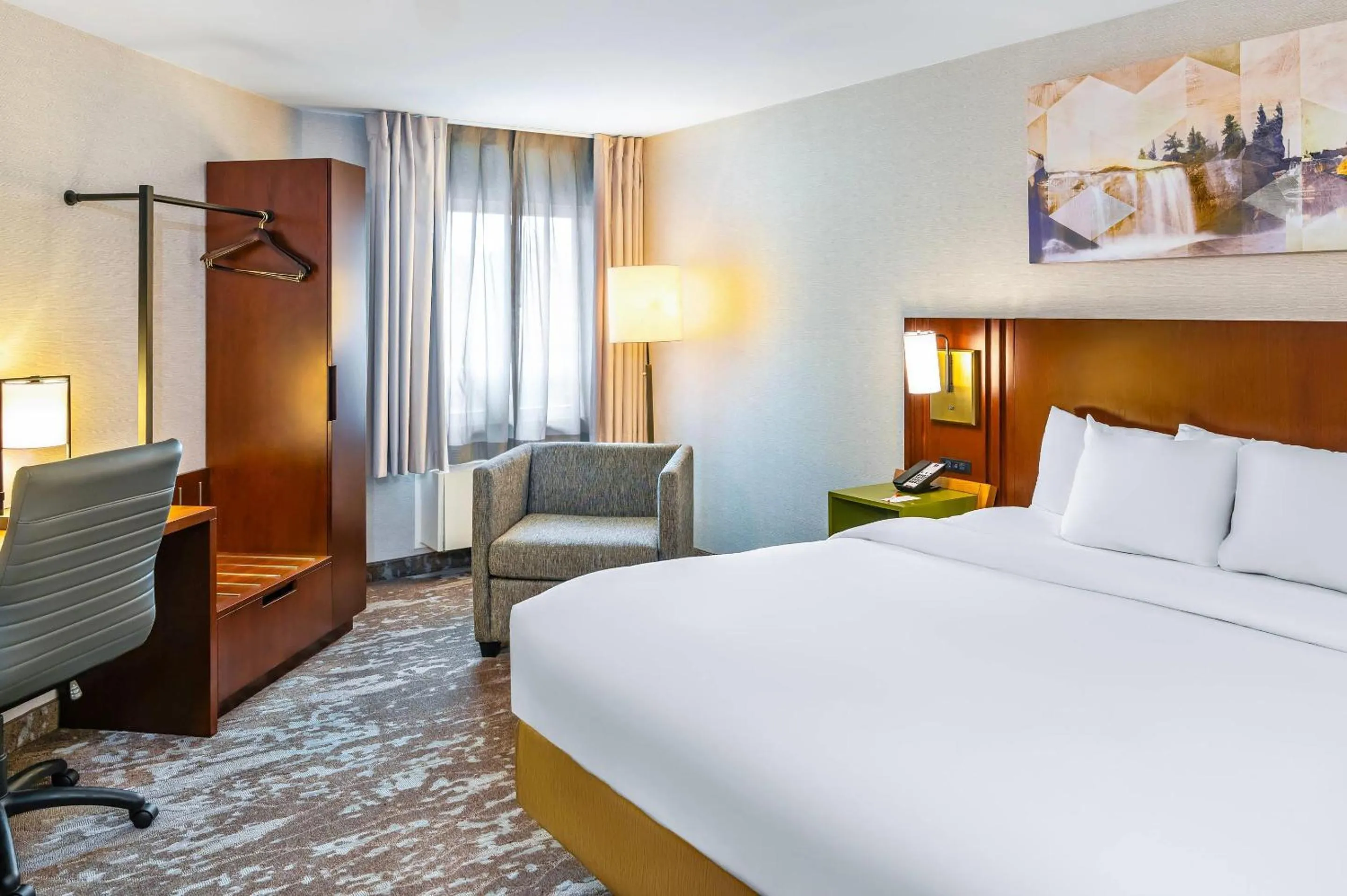 Bedroom, Bed in Comfort Inn East