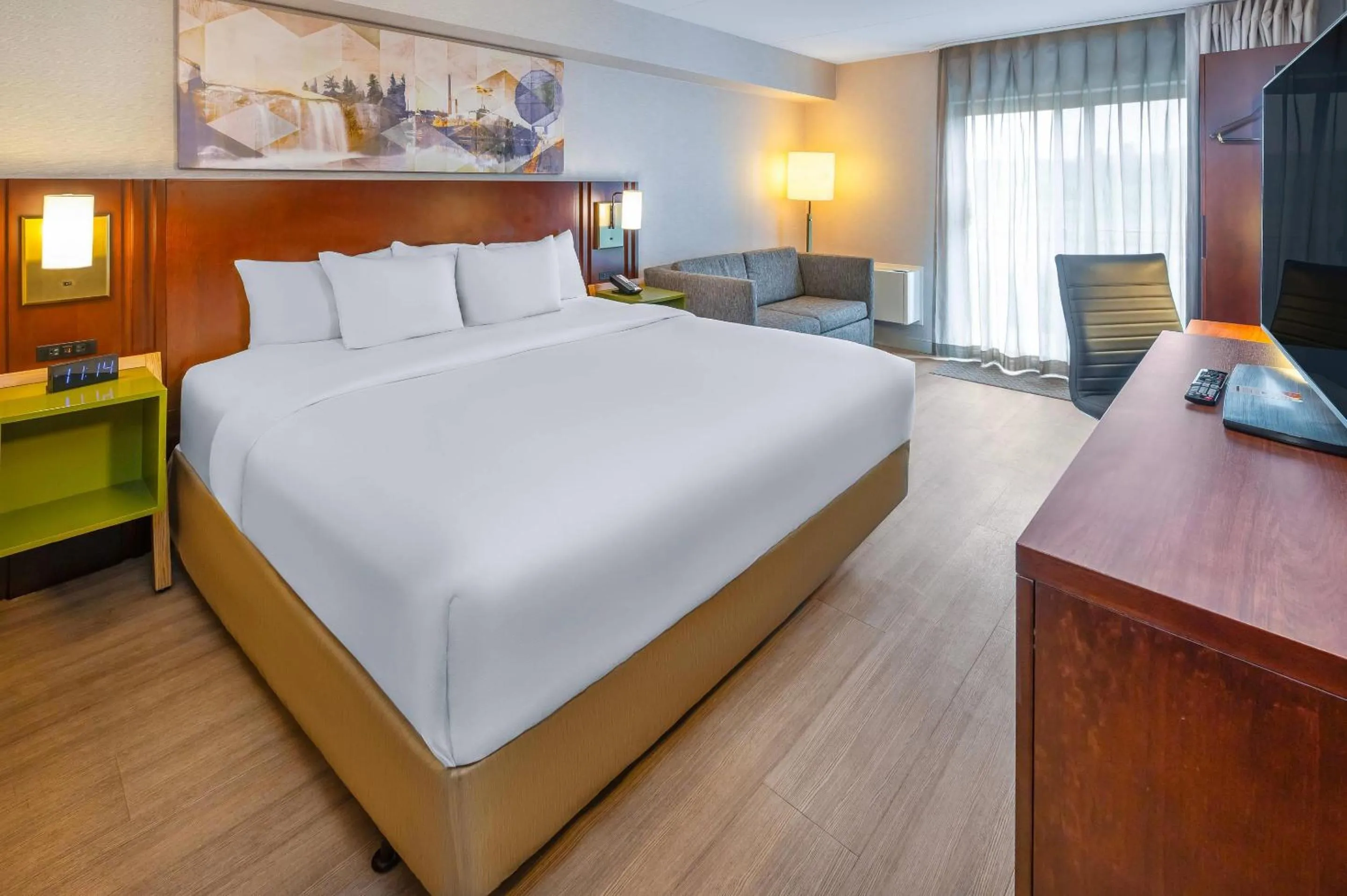 Bedroom, Bed in Comfort Inn East