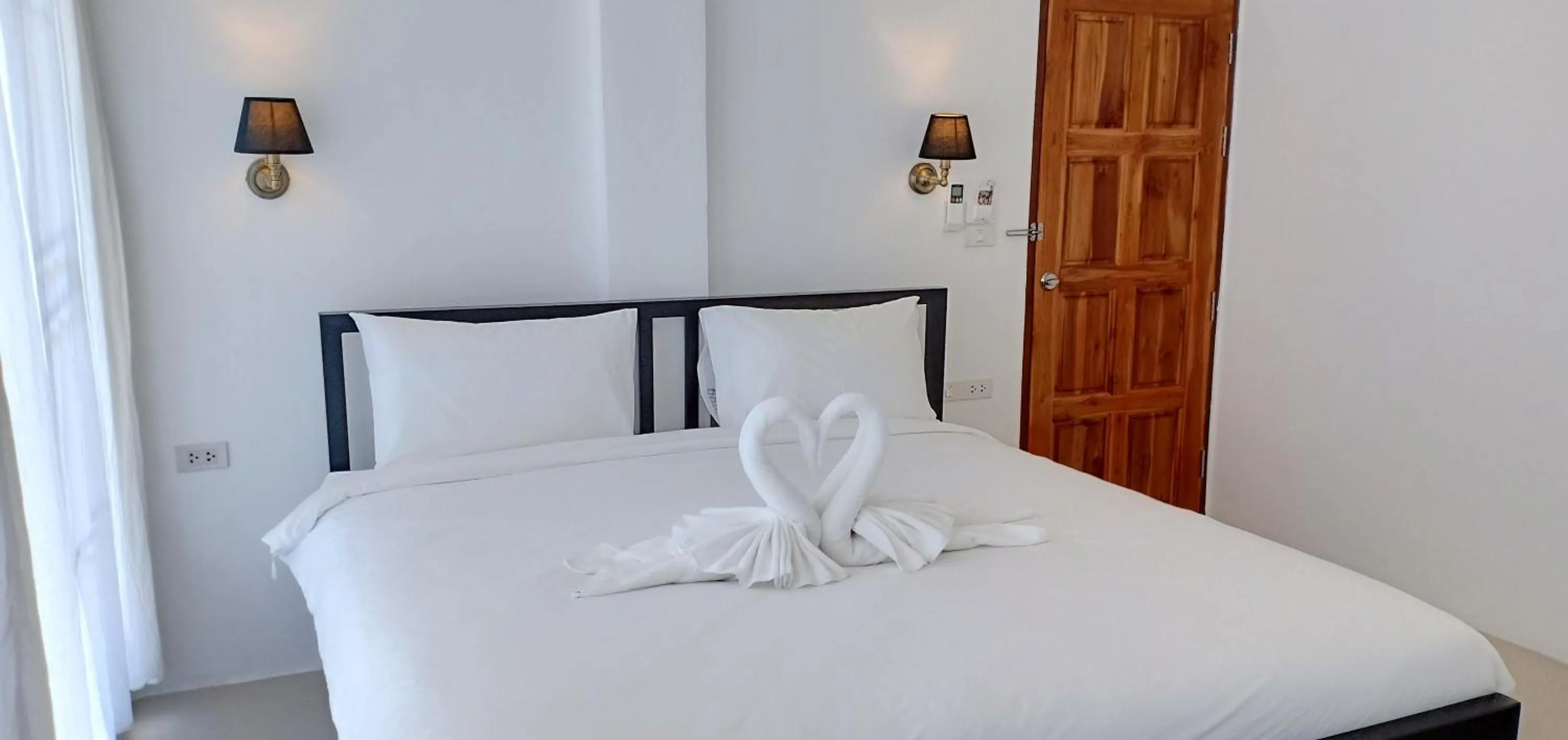 Bed in Chaweng best hotel and hostel samui