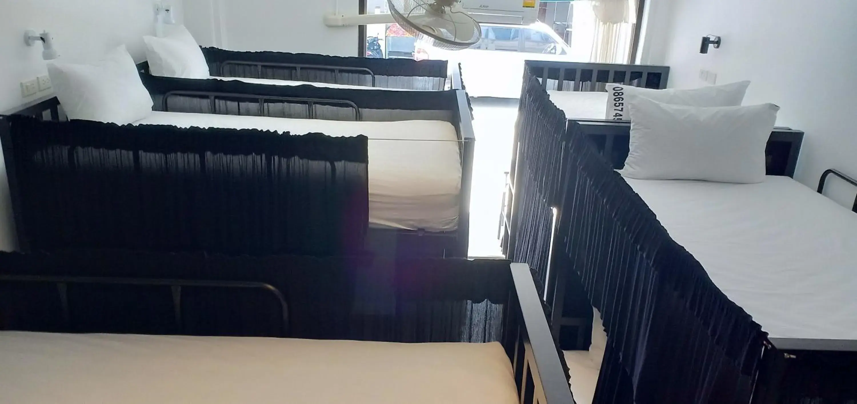 Bunk Bed in Female Dormitory Room in Chaweng best hotel and hostel samui Bunk Bed in Female Dormitory Room in Chaweng best hotel and hostel samui