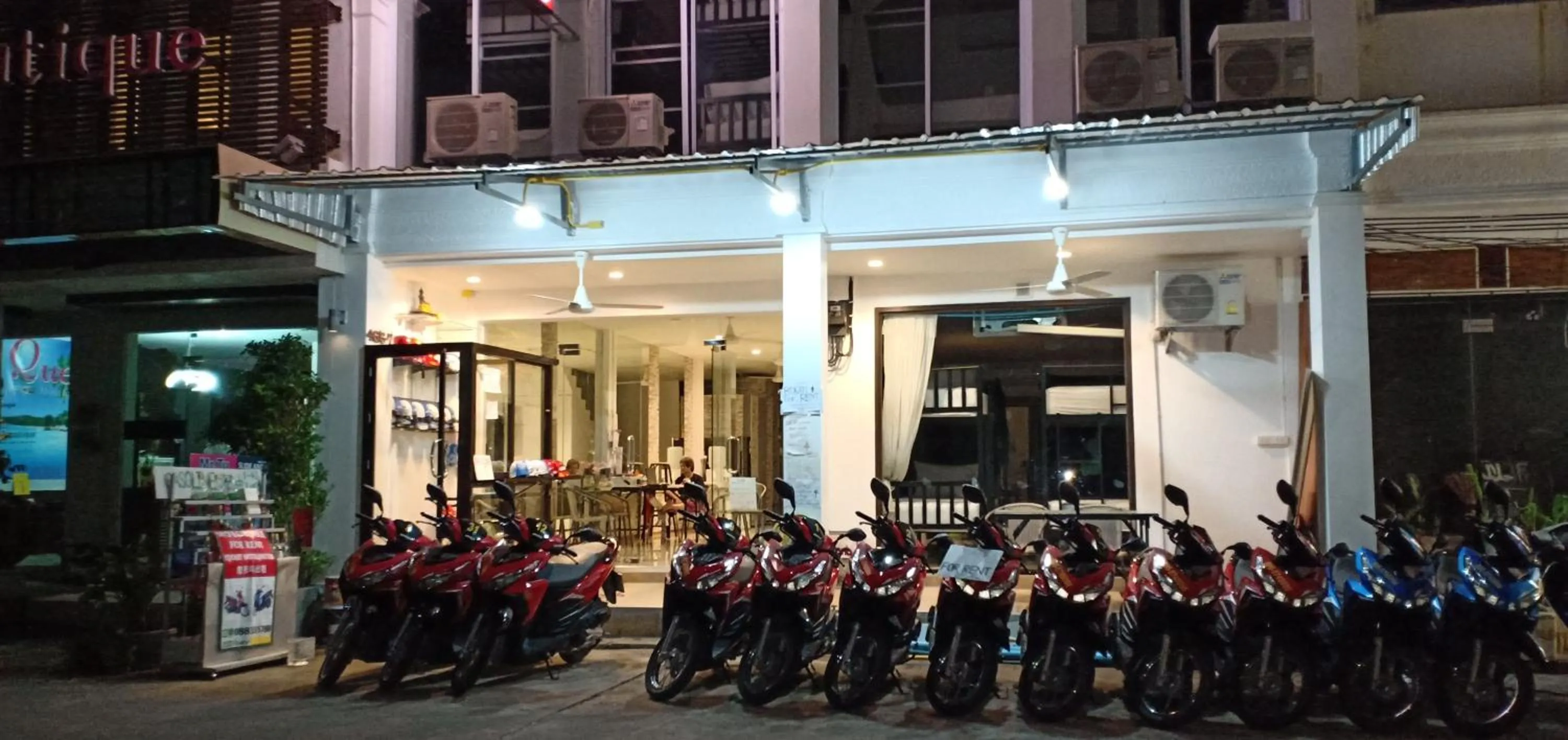 Chaweng best hotel and hostel samui