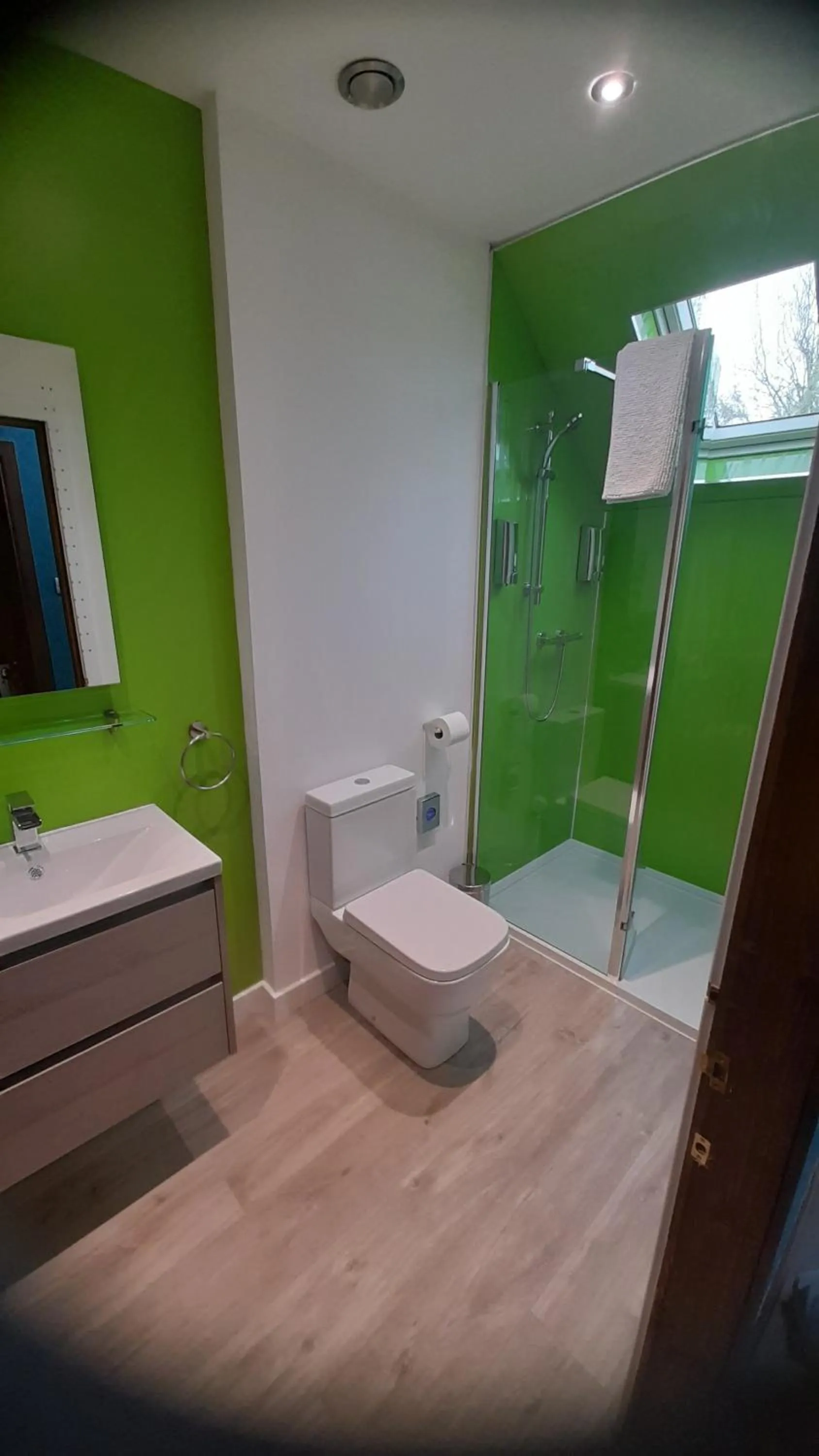 Shower in Lycia Rooms +